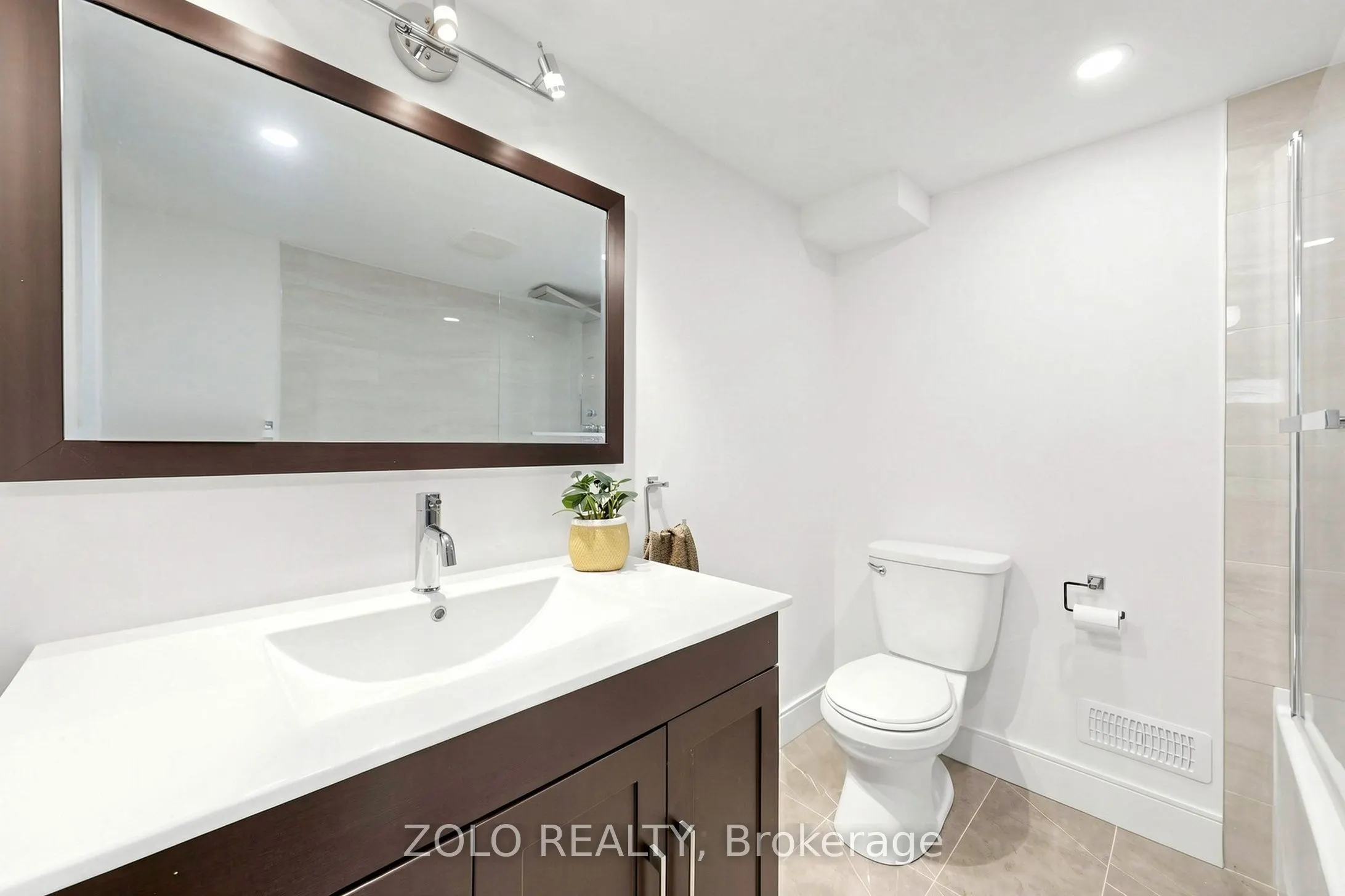 84 East 15th Street