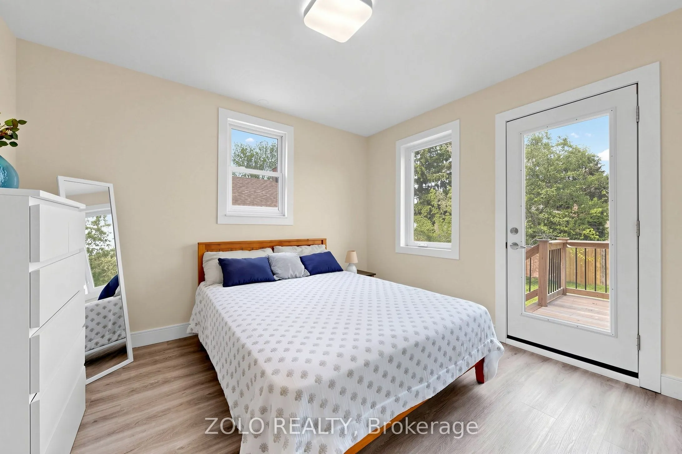 84 East 15th Street