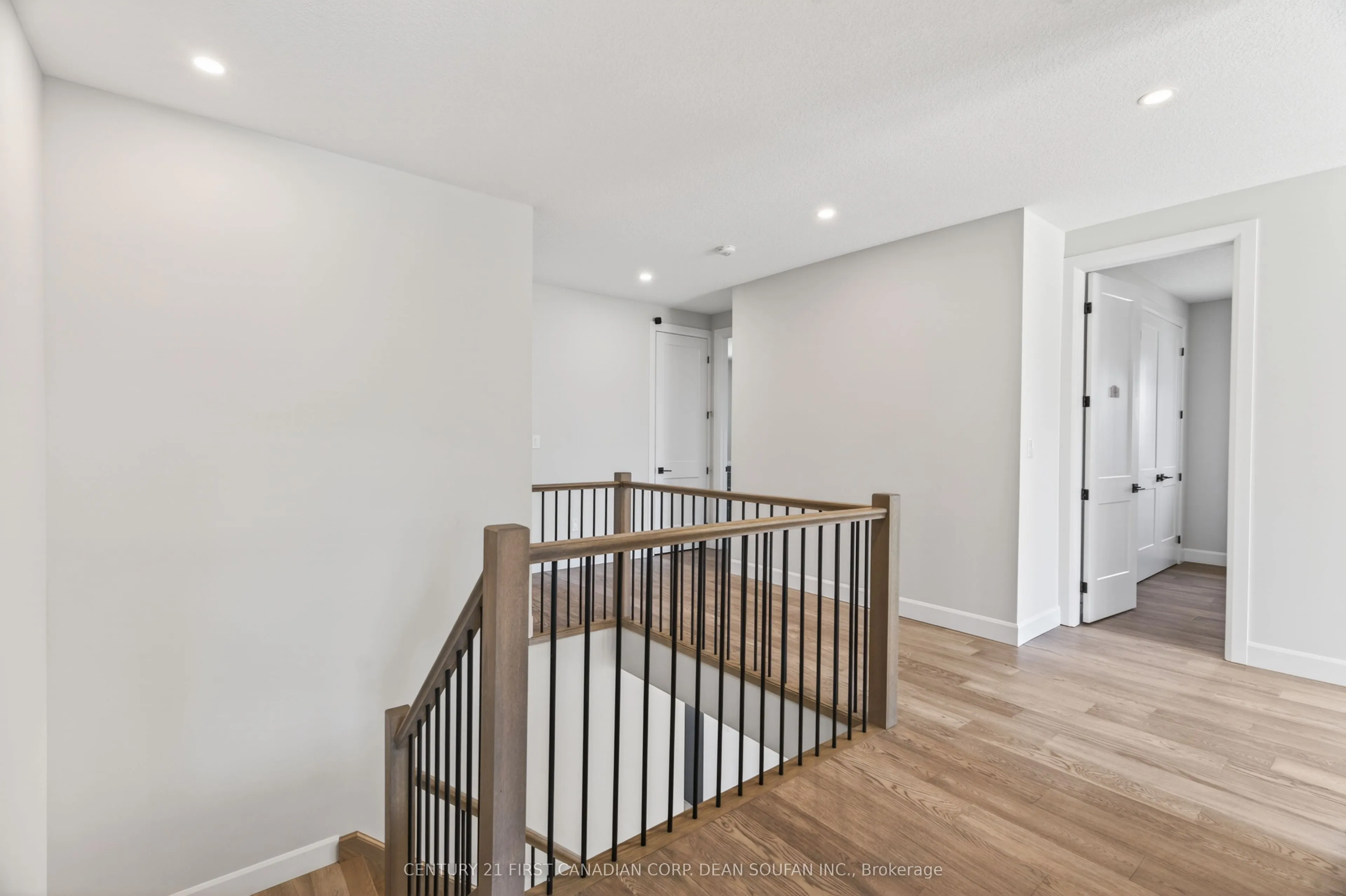 7251 Silver Creek Circle