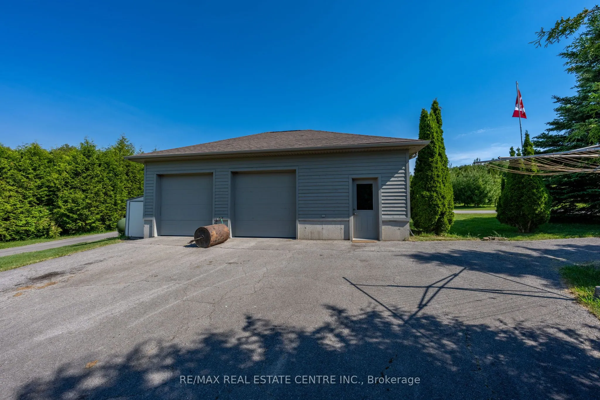 9129 Sideroad 17 Side Road
