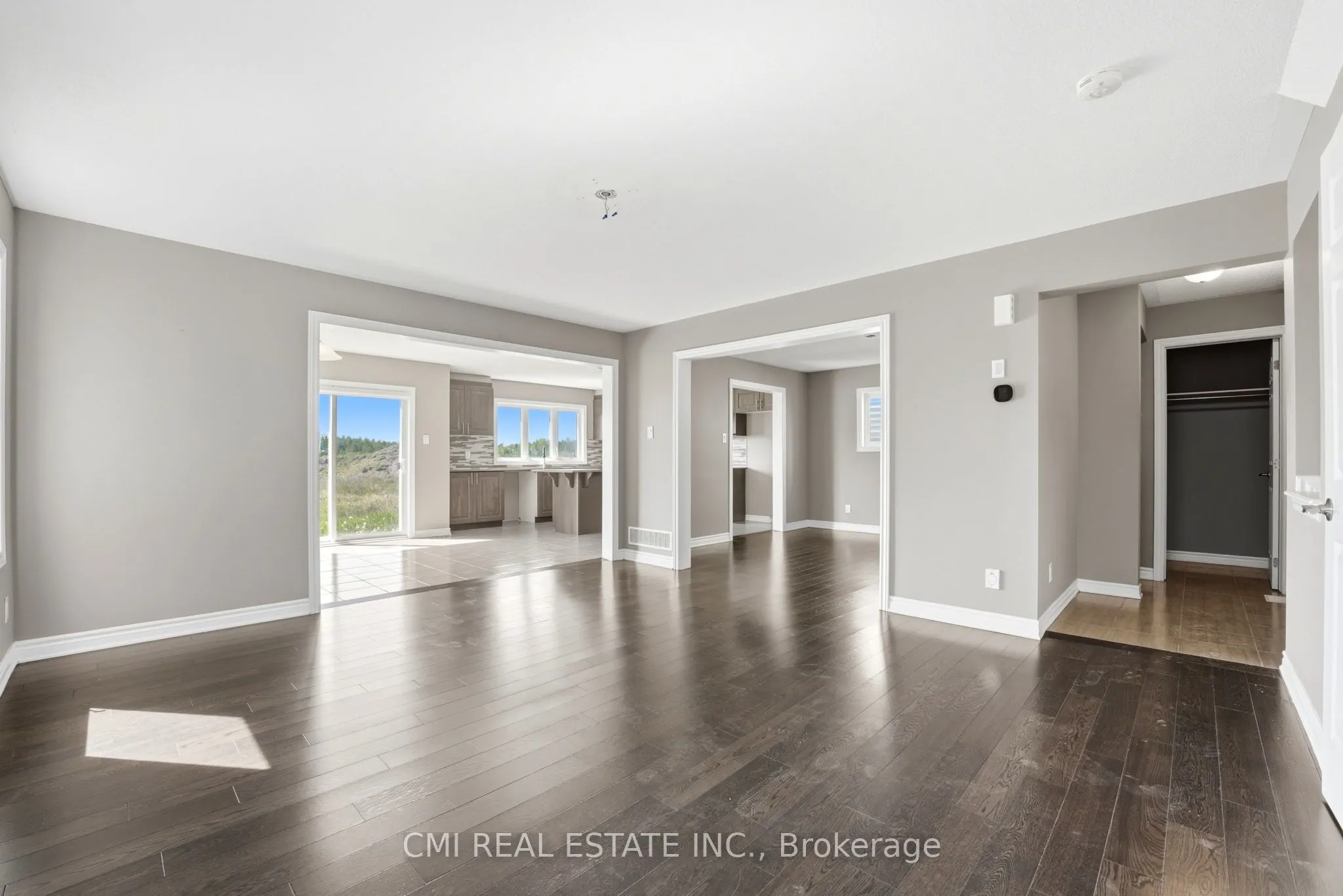 325 Sweetclover Way
