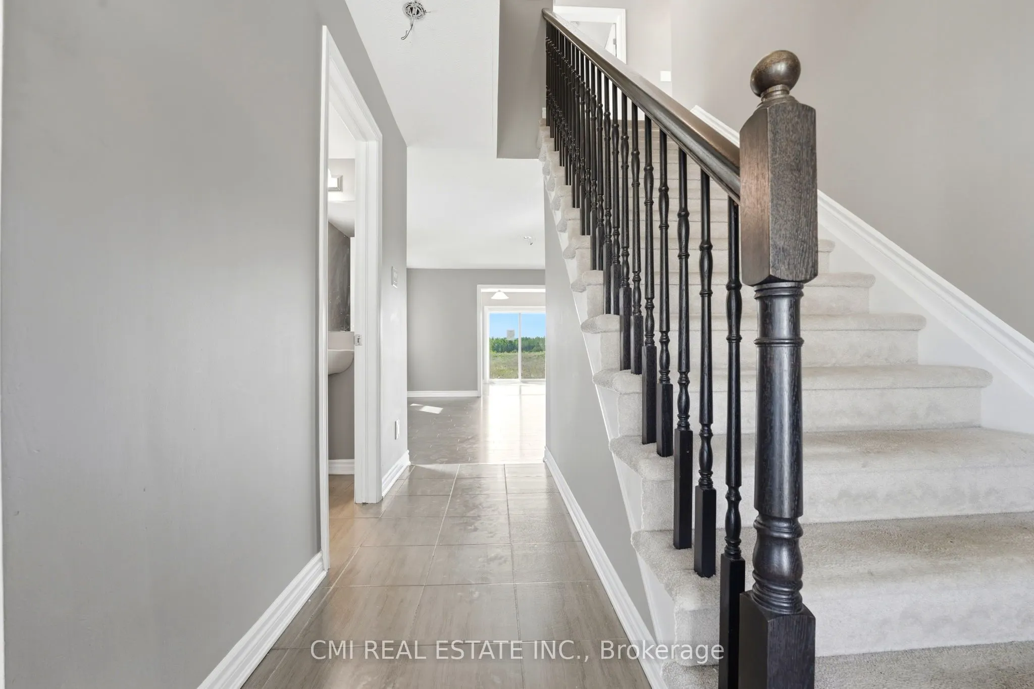 325 Sweetclover Way