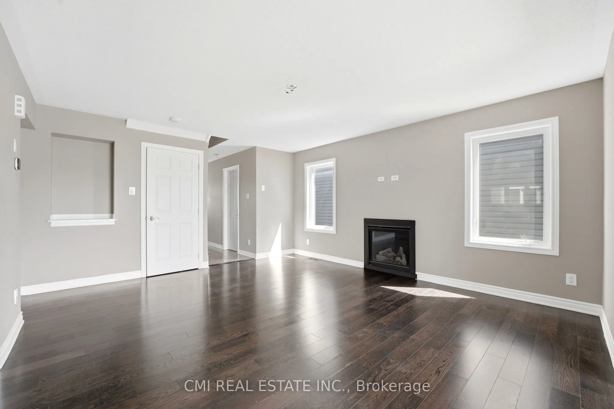 325 Sweetclover Way