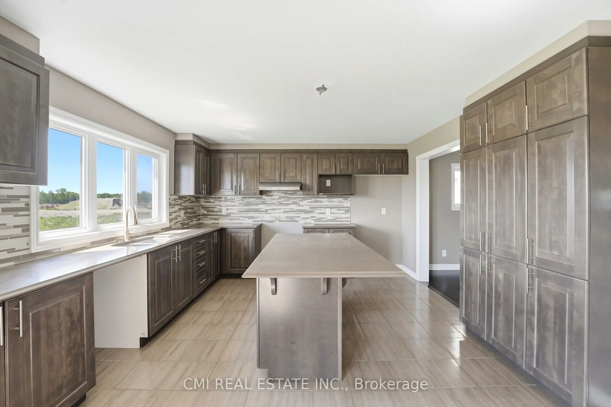 325 Sweetclover Way