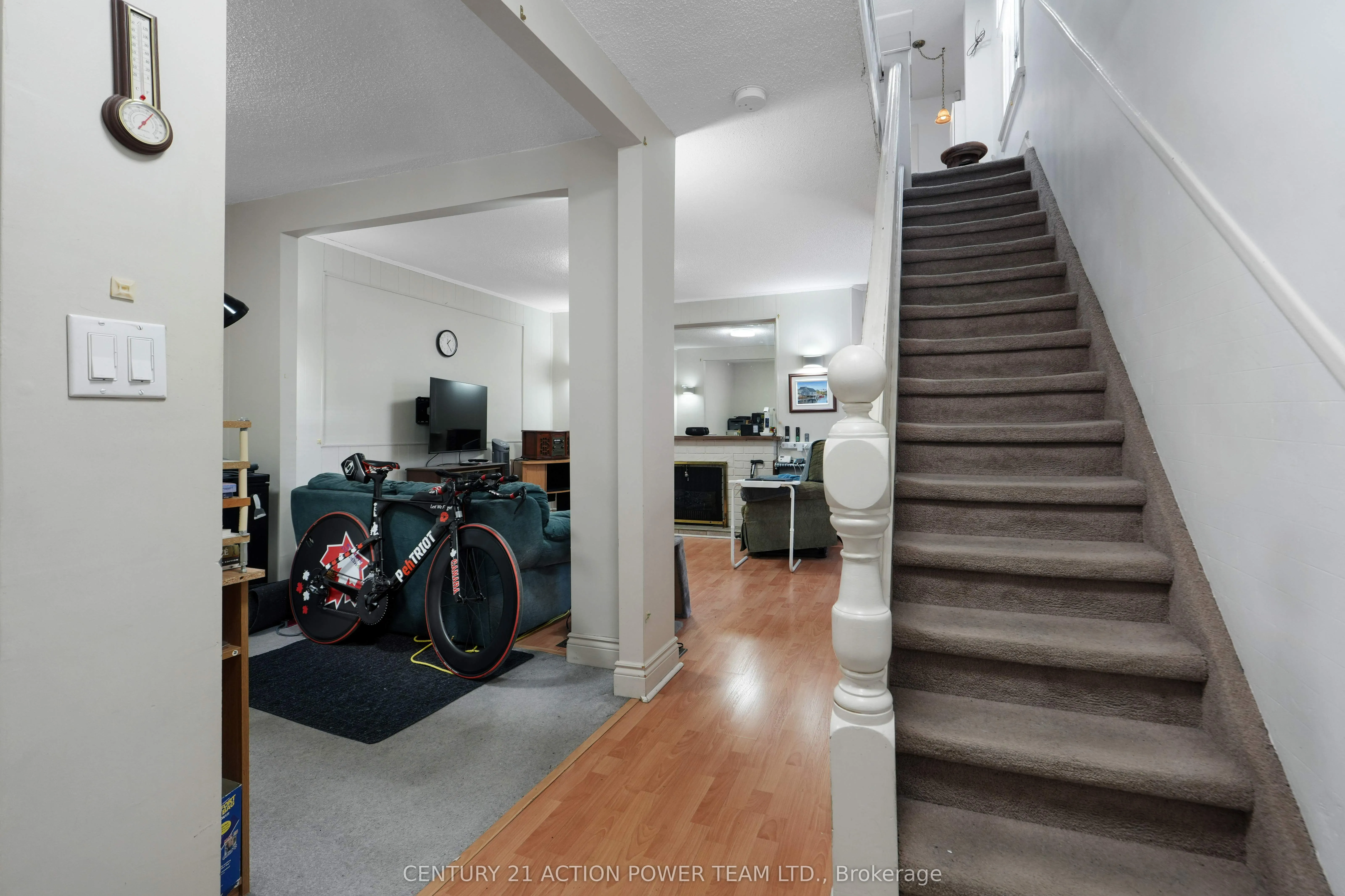 222 Montfort Street