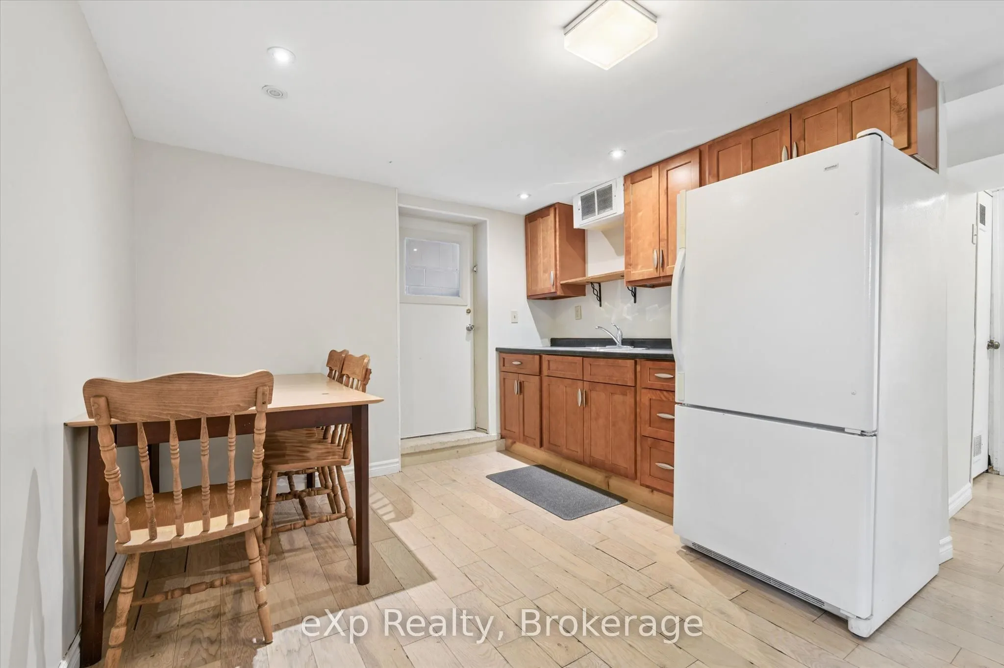 79 Dumbarton Street