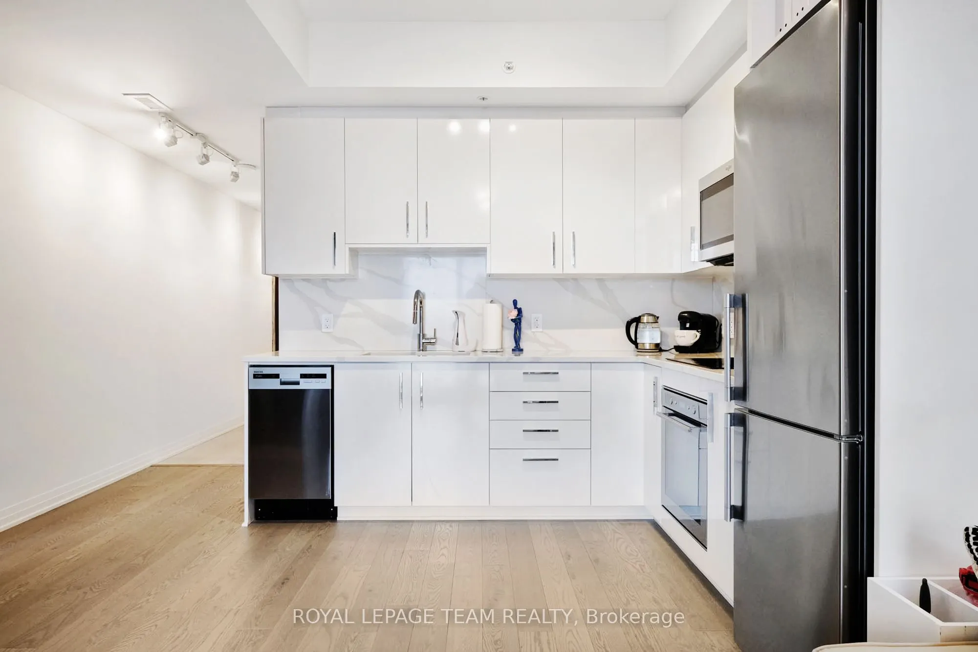 805 Carling Avenue #1508