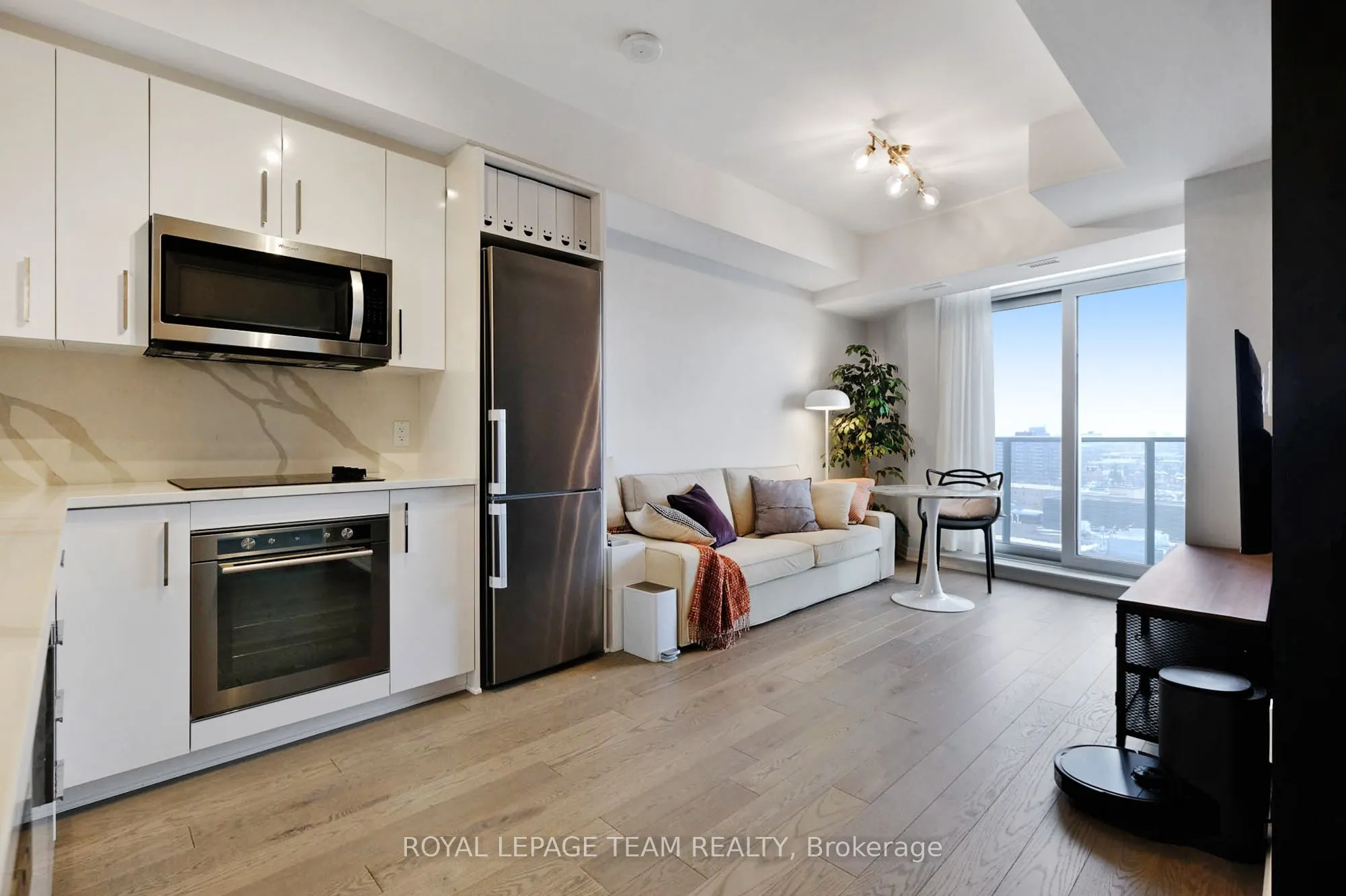 805 Carling Avenue #1508