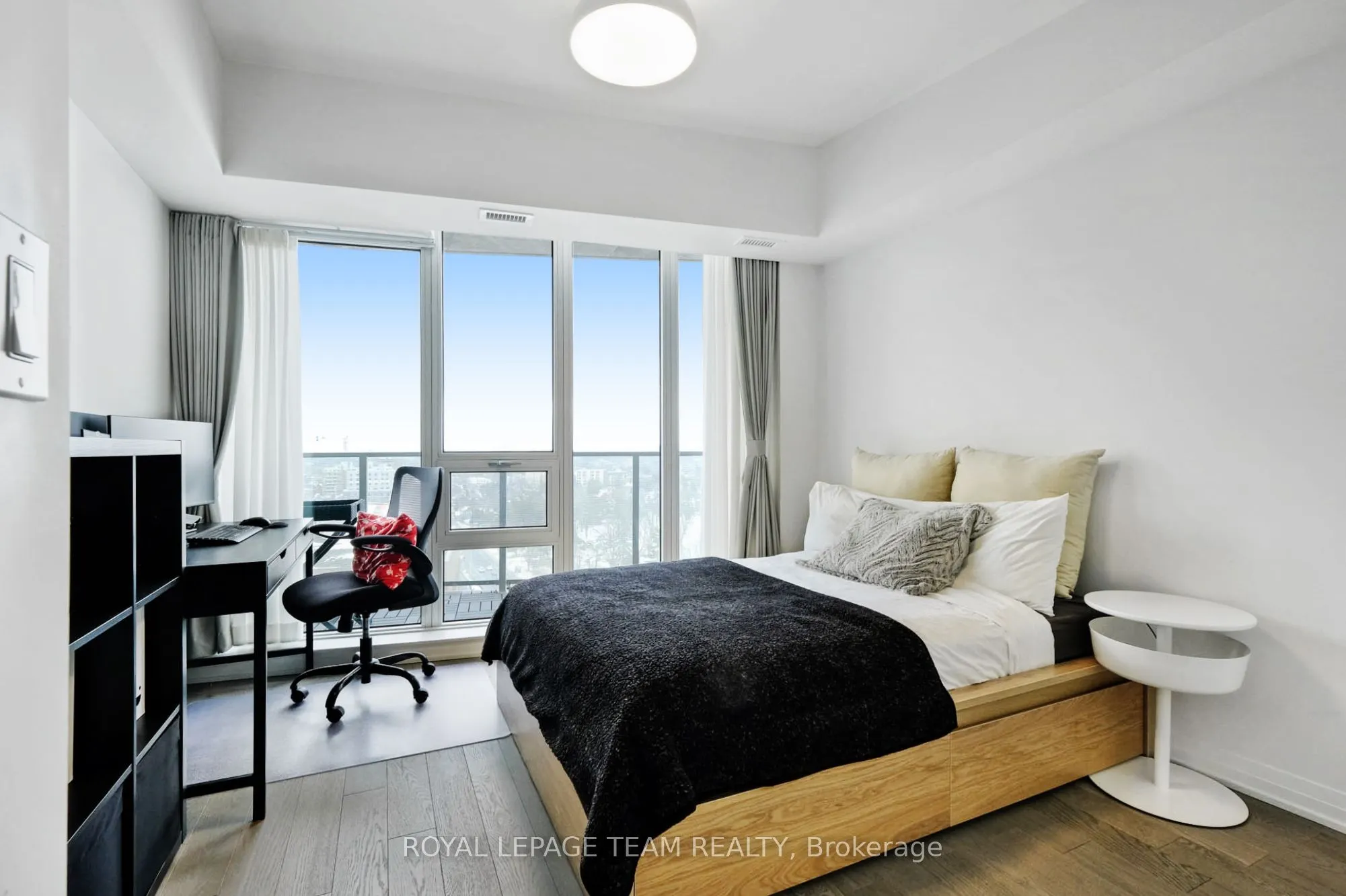805 Carling Avenue #1508