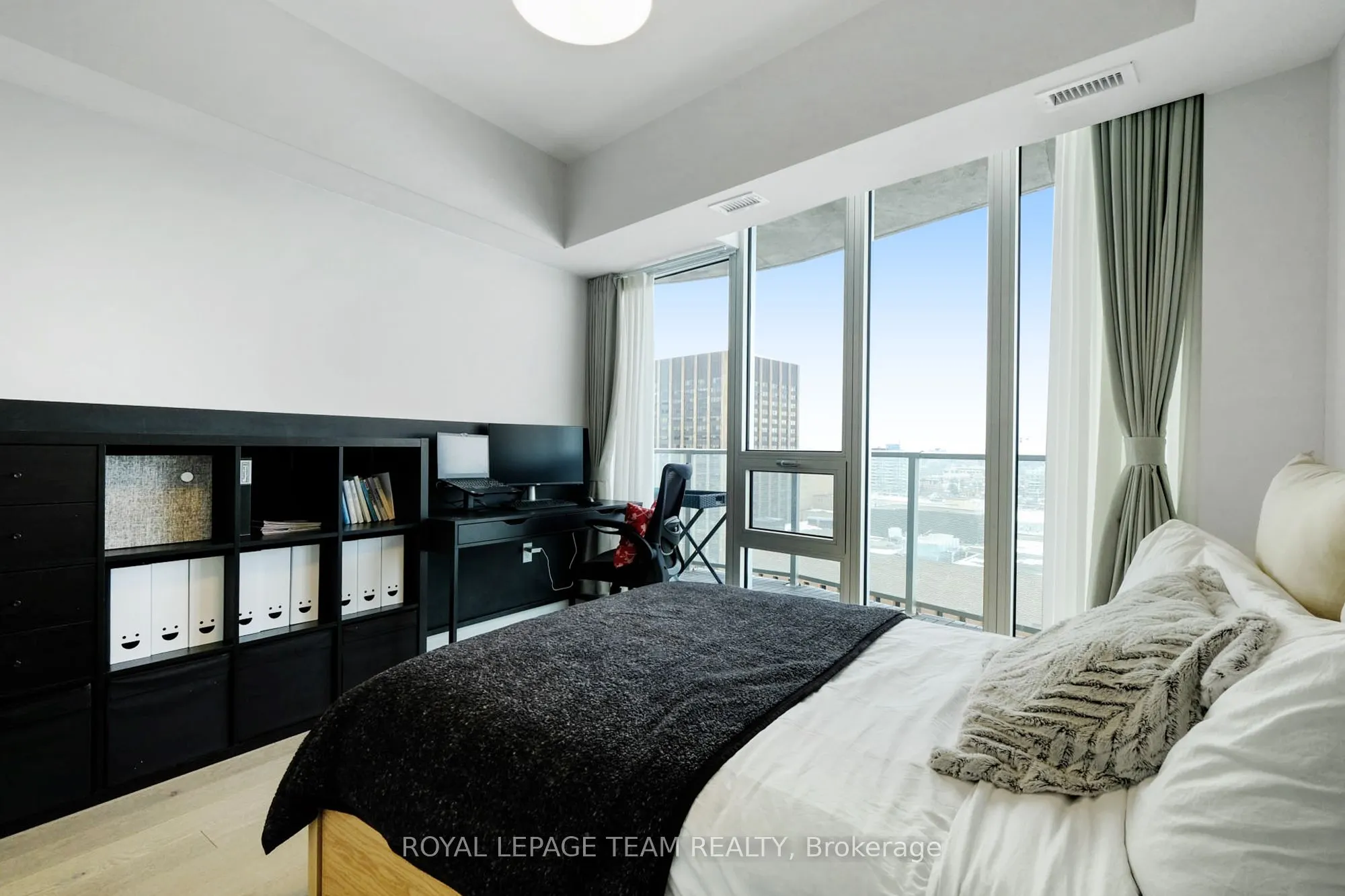805 Carling Avenue #1508