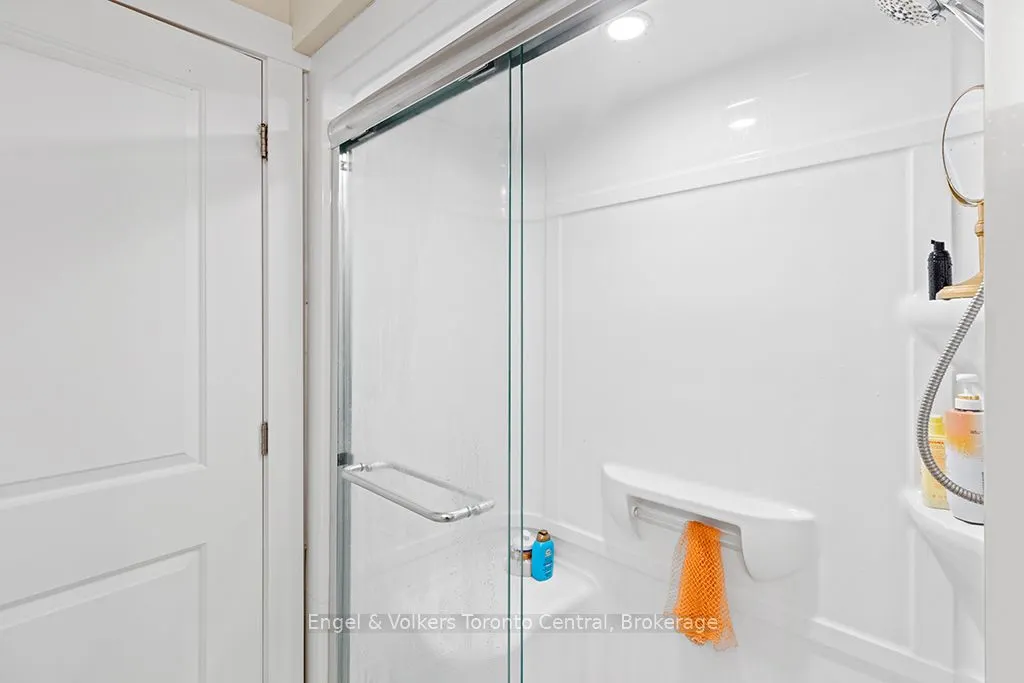 515 4th Street W