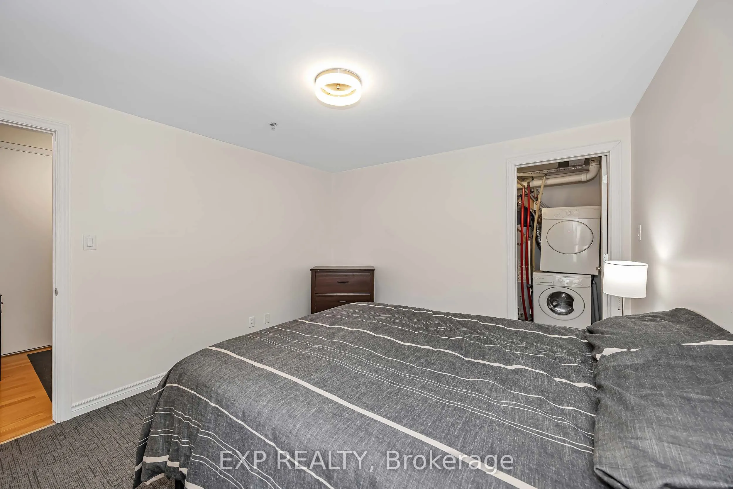 6 Grove Avenue #305