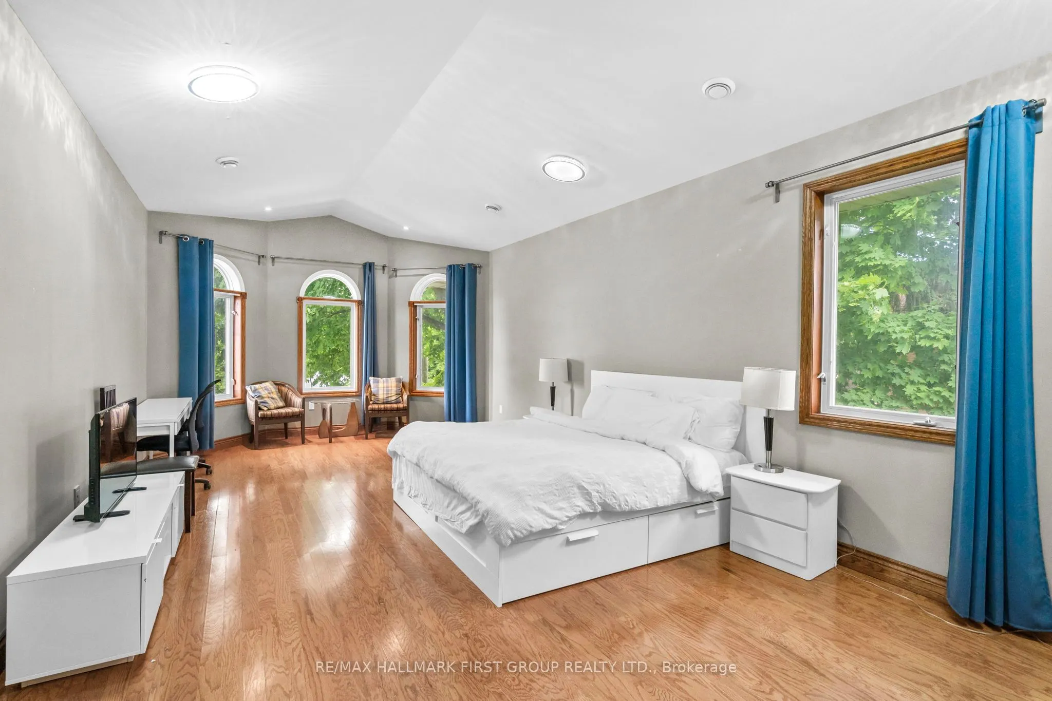 177 Niagara Boulevard