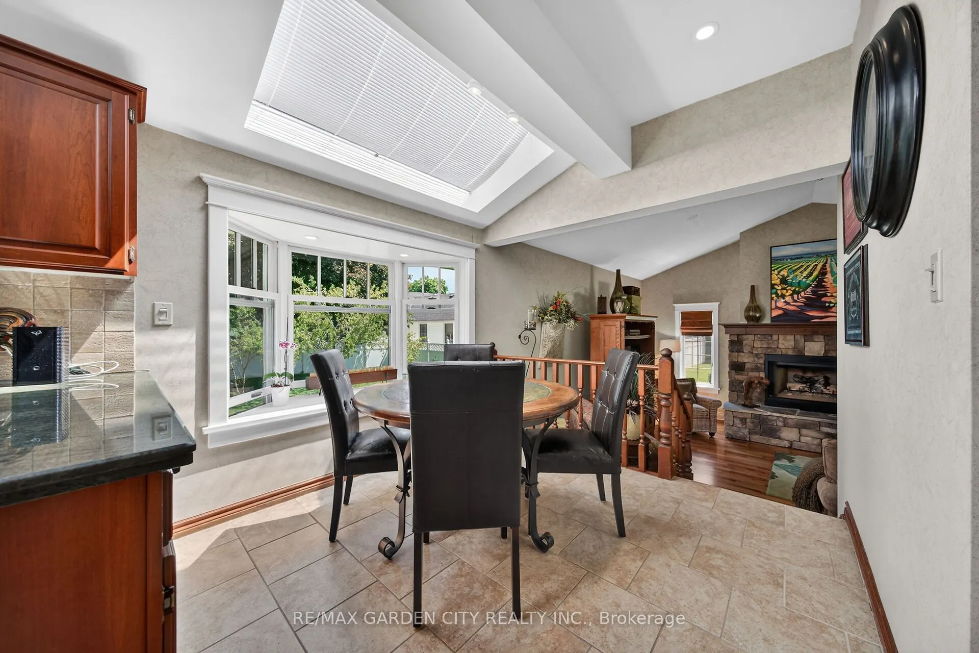 24-26 MAPLE Avenue