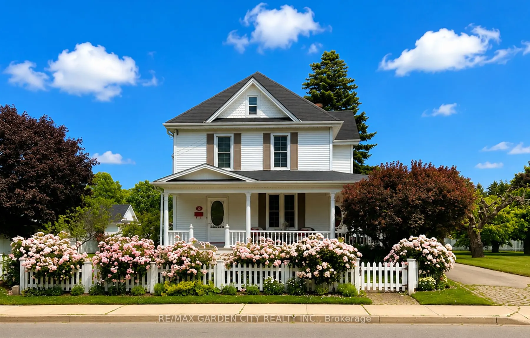 24-26 MAPLE Avenue