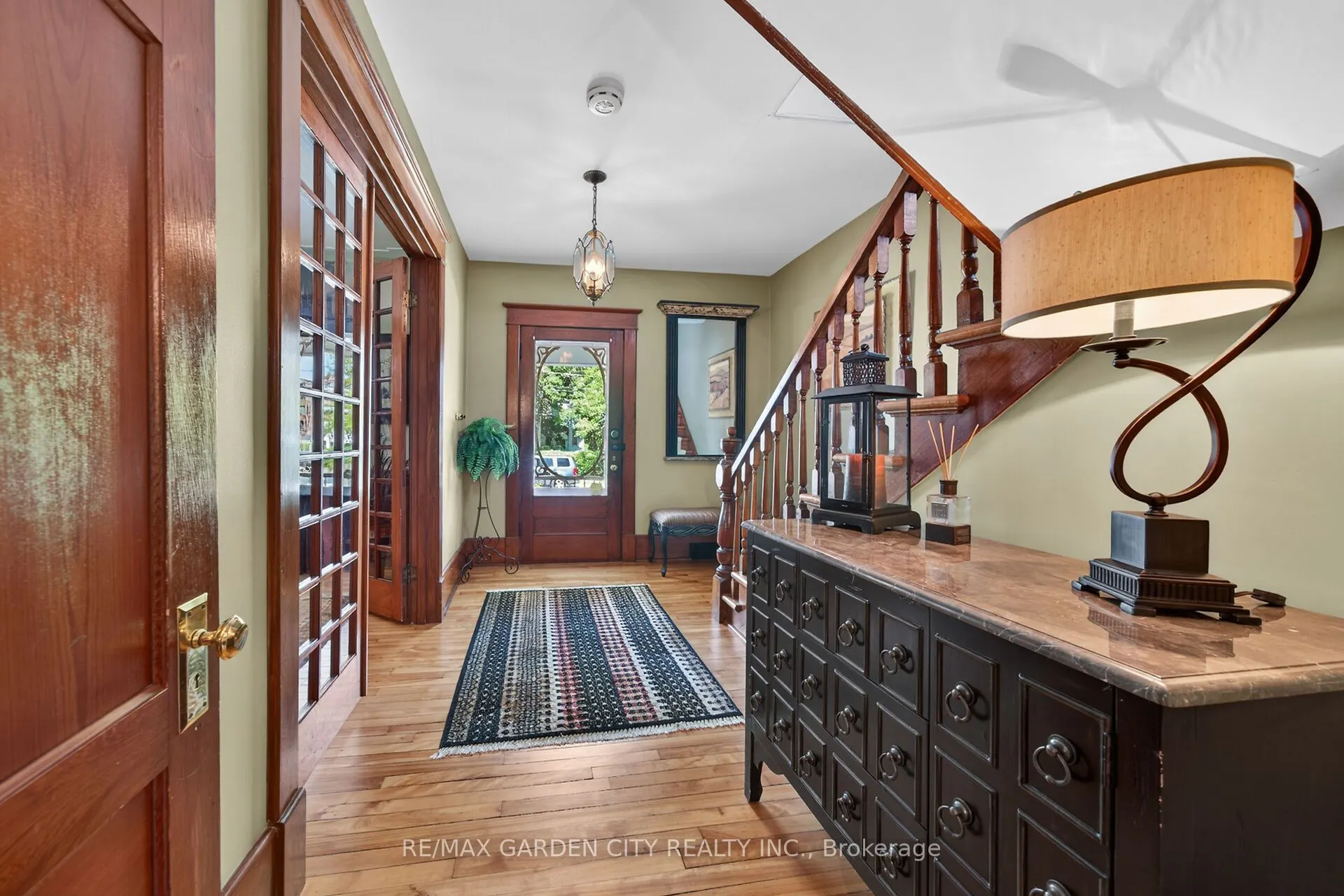 24-26 MAPLE Avenue