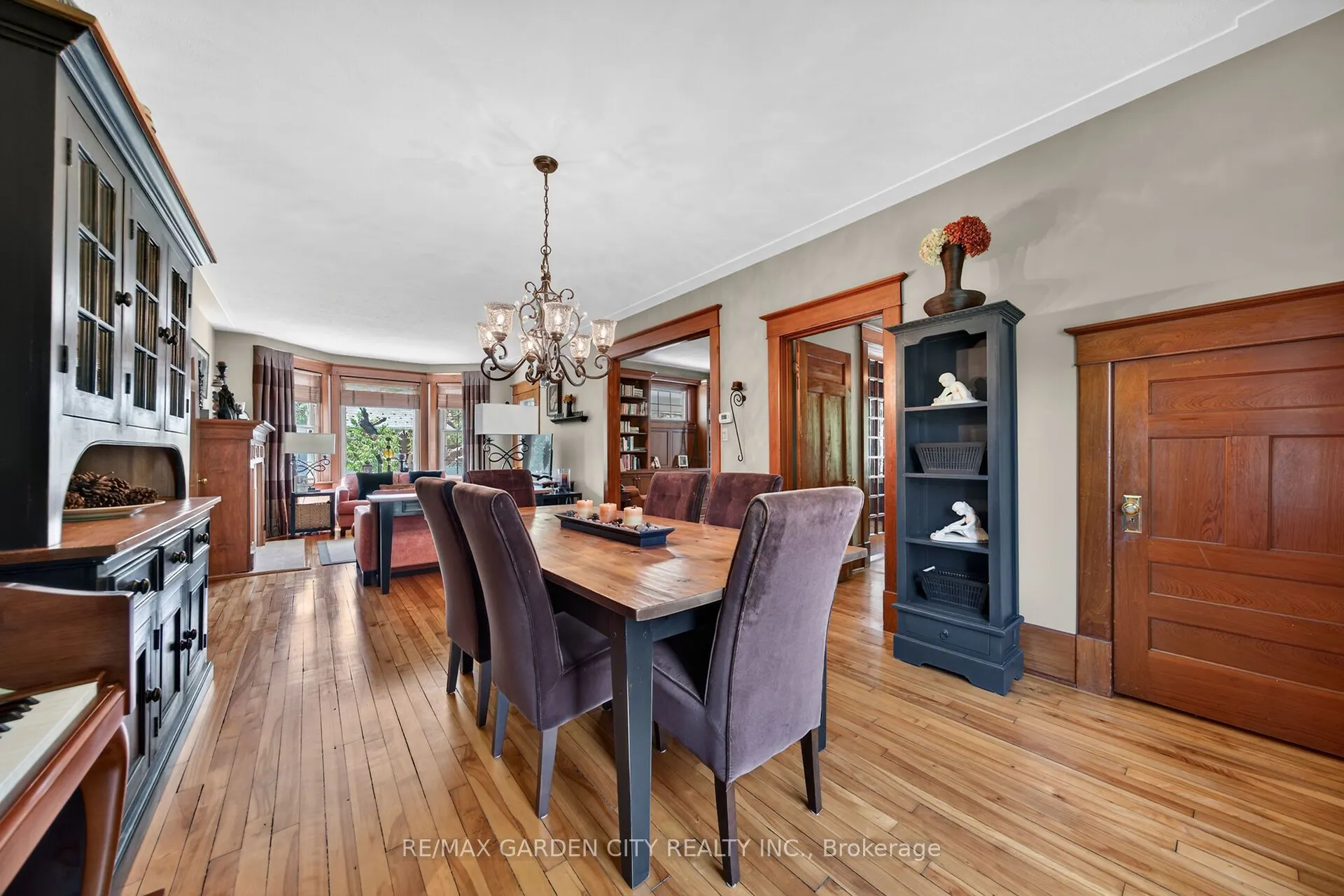24-26 MAPLE Avenue