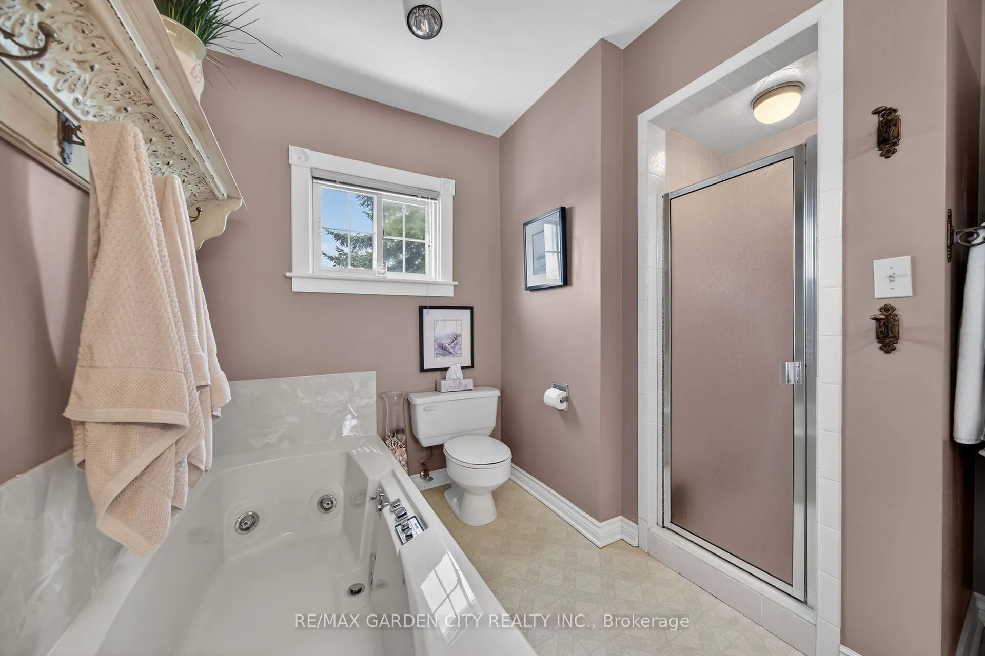 24-26 MAPLE Avenue