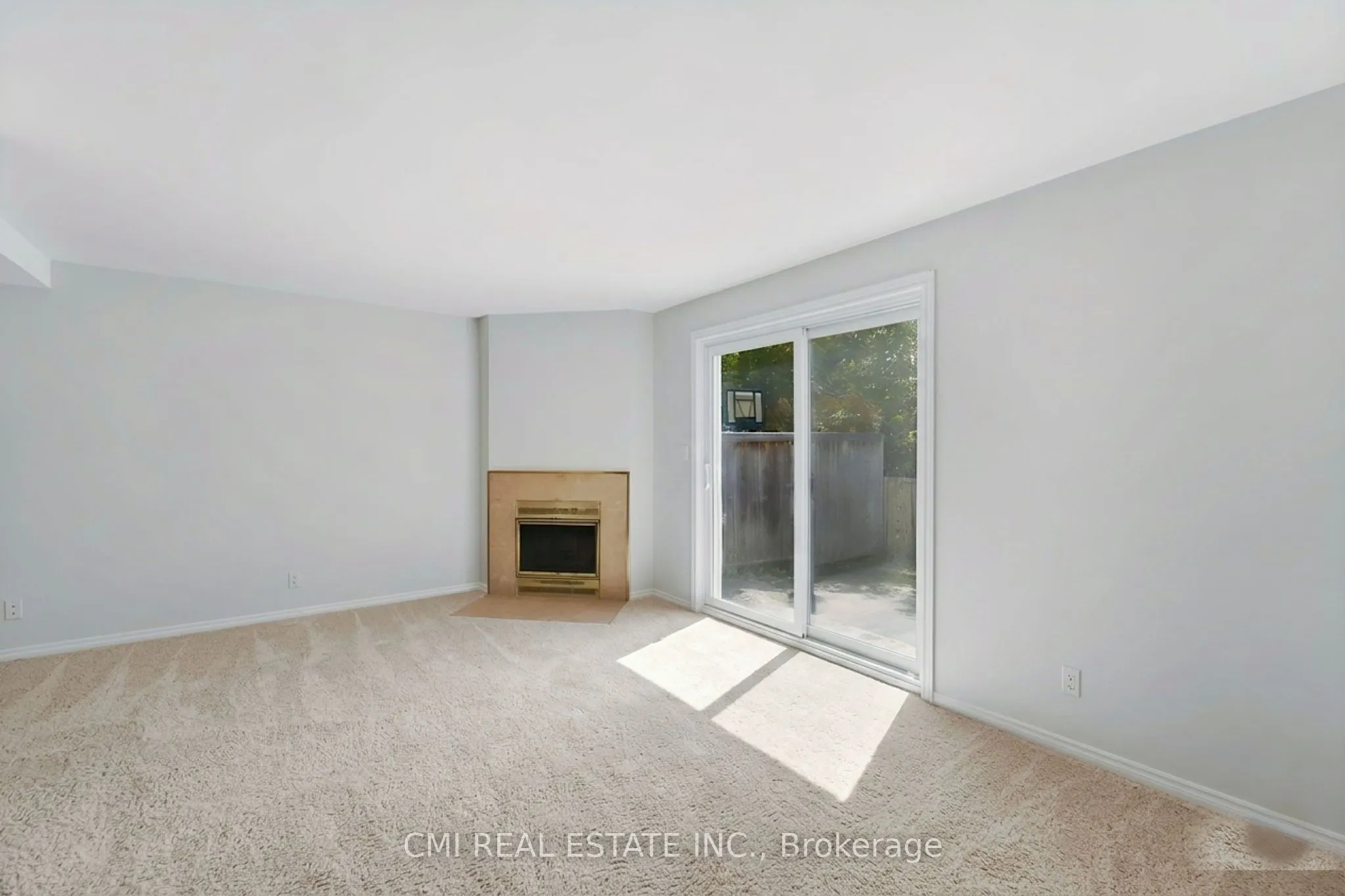 1765 Lamoureux Drive #B