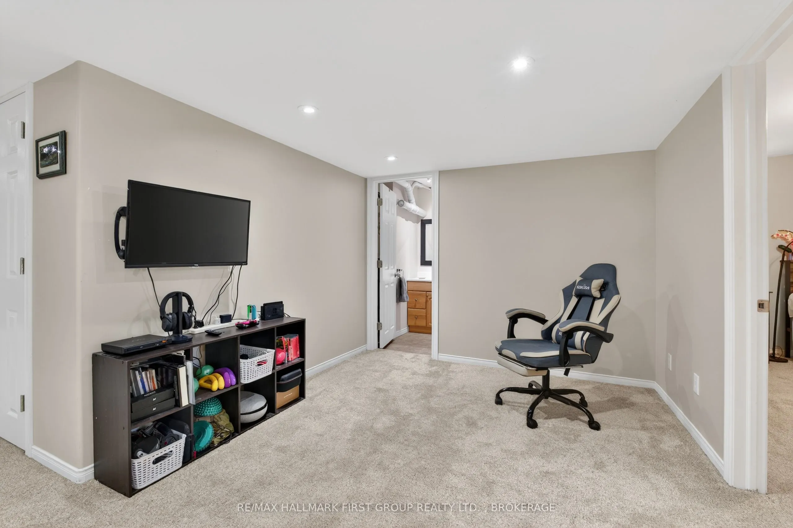 6 Wilmot Street