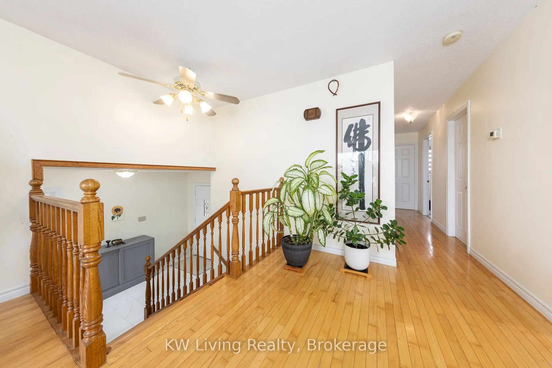 833 Fairbairn Street
