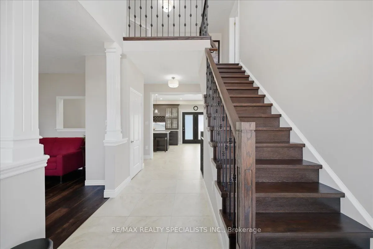 14 Devonleigh Drive