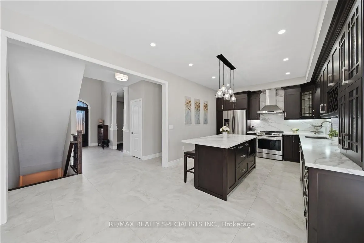 14 Devonleigh Drive