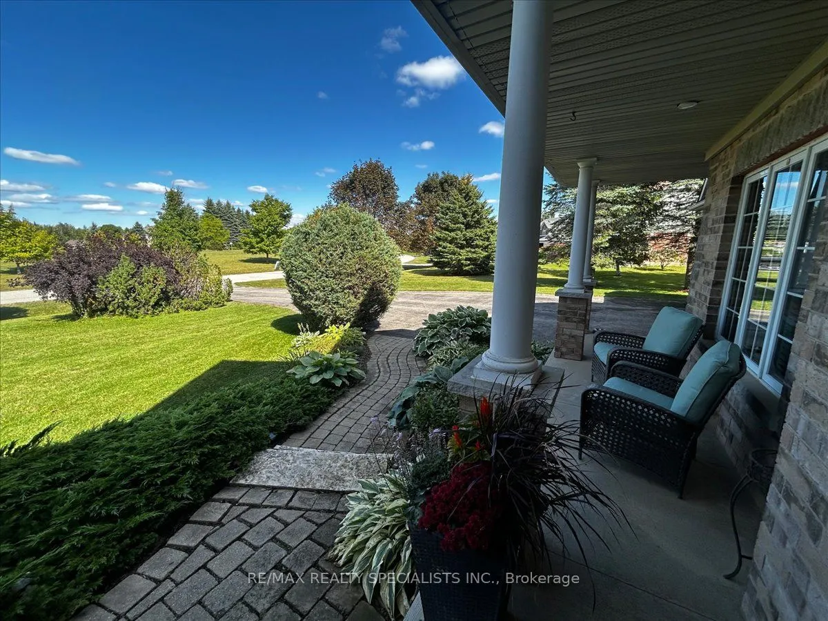 14 Devonleigh Drive