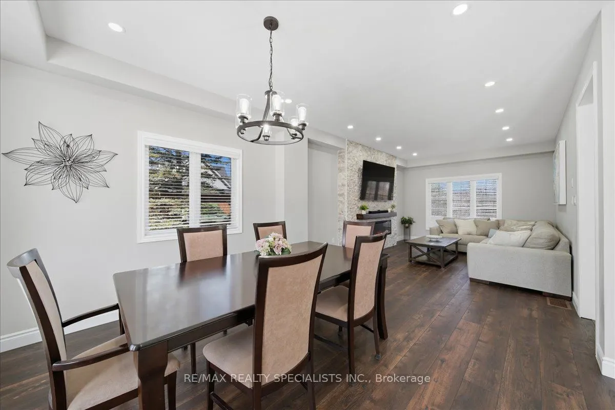 14 Devonleigh Drive