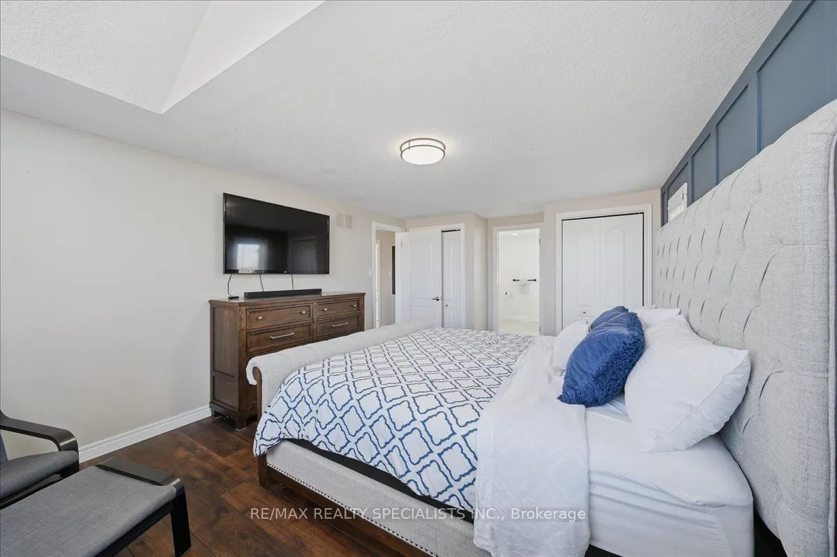 14 Devonleigh Drive