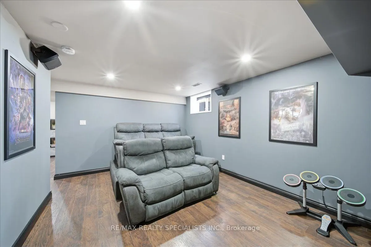 14 Devonleigh Drive