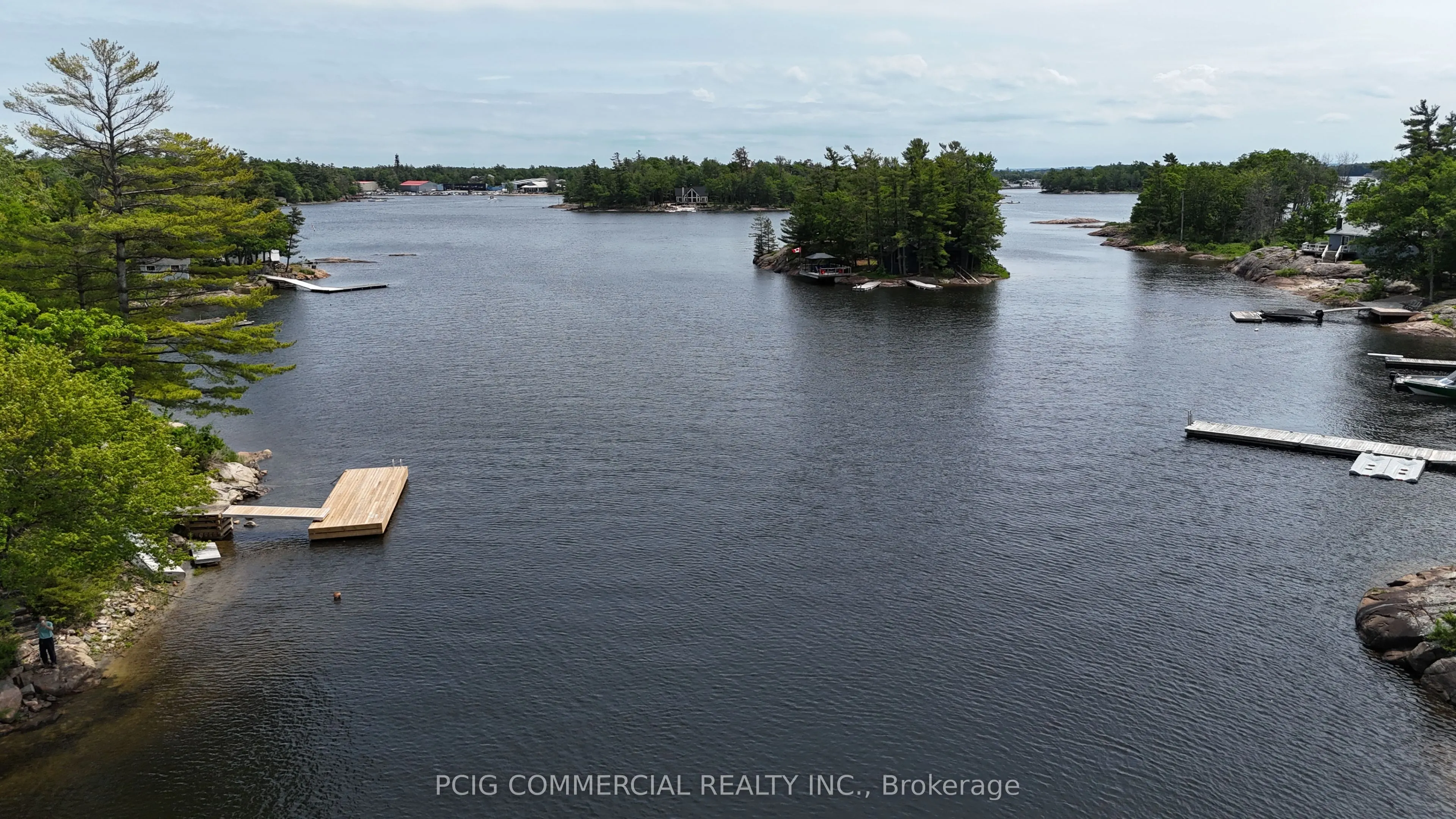 1518 Island 1040