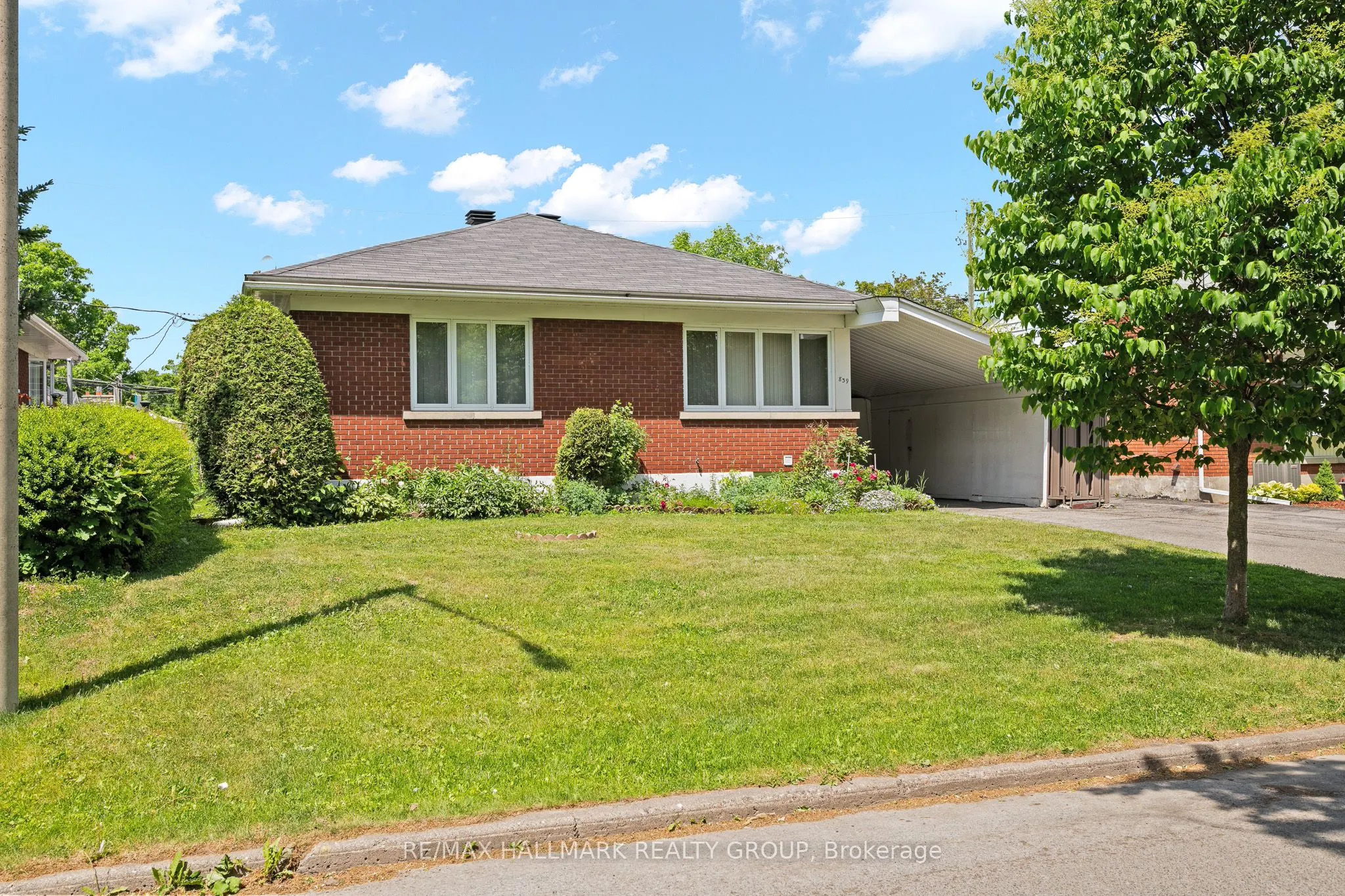 839 WESTON Drive
