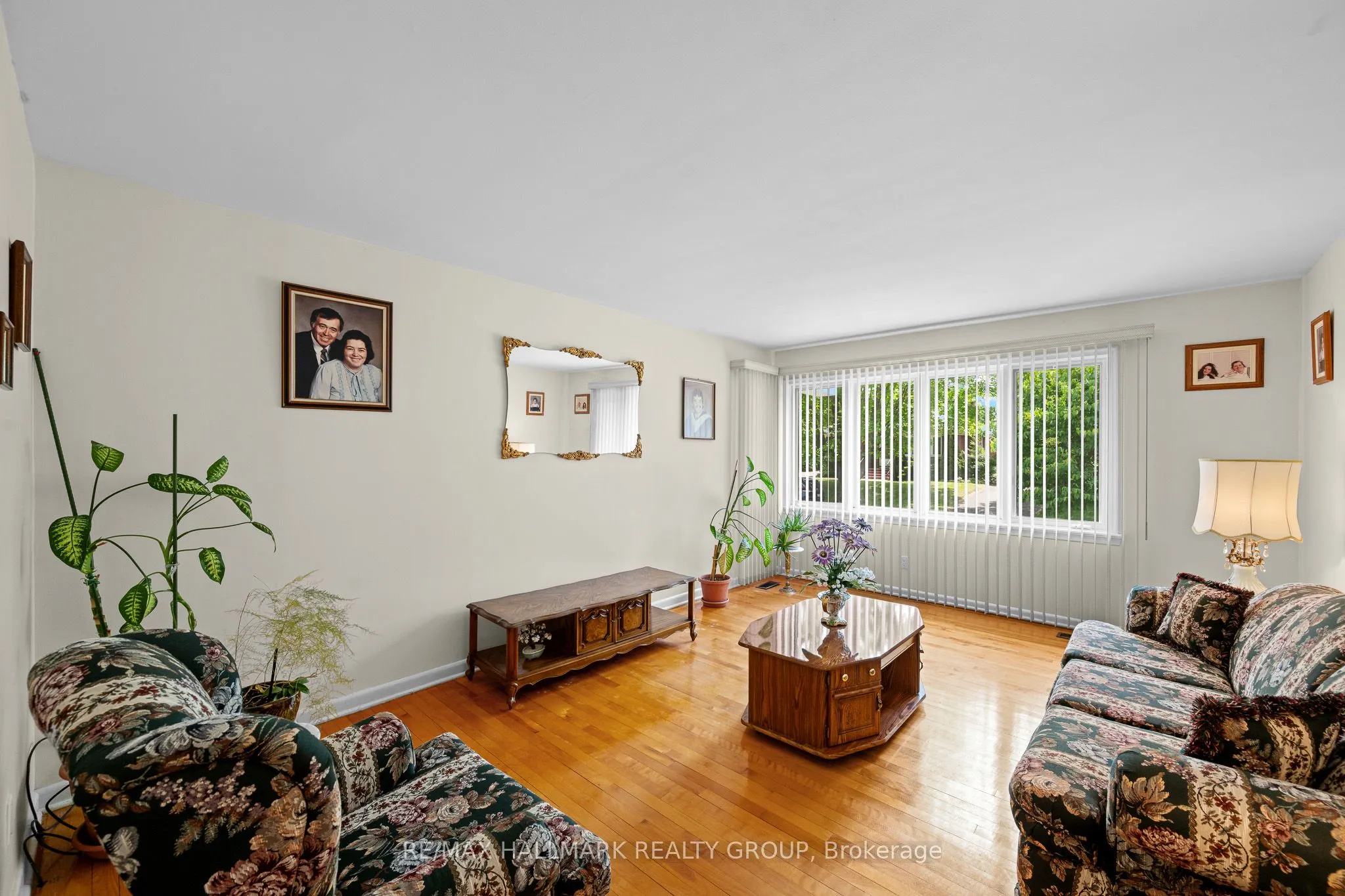 839 WESTON Drive