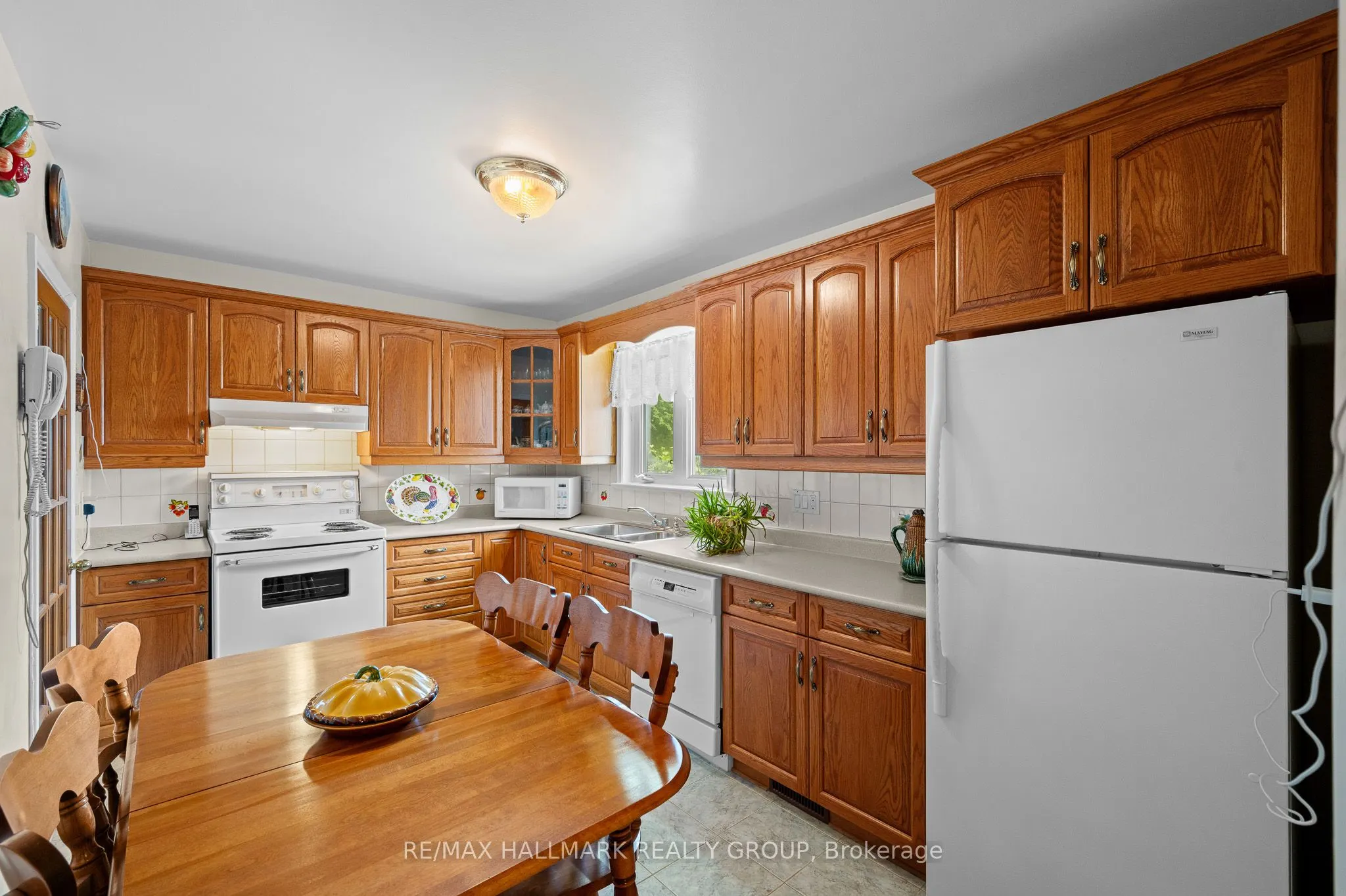 839 WESTON Drive