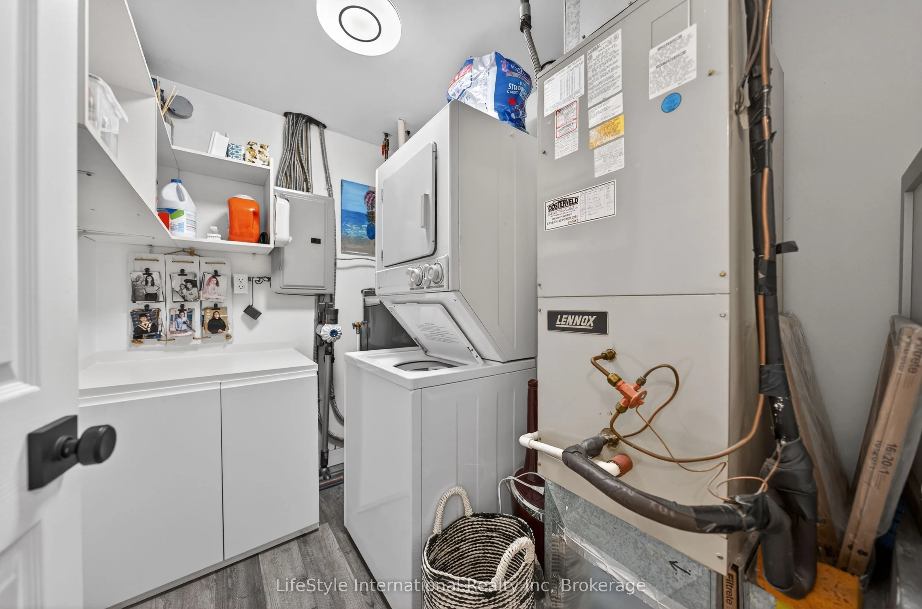 208 Silvercreek Parkway N #213