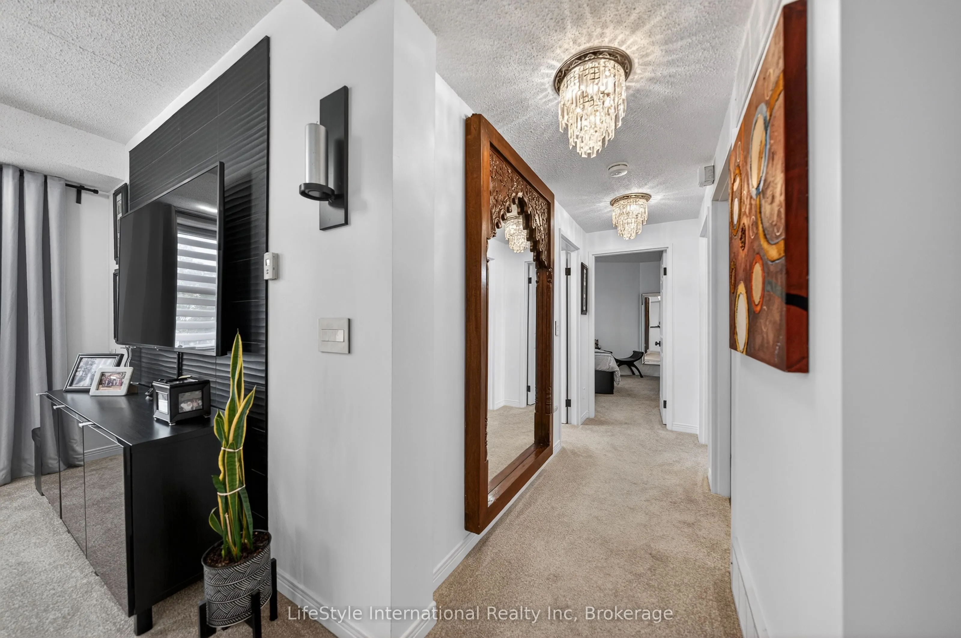 208 Silvercreek Parkway N #213