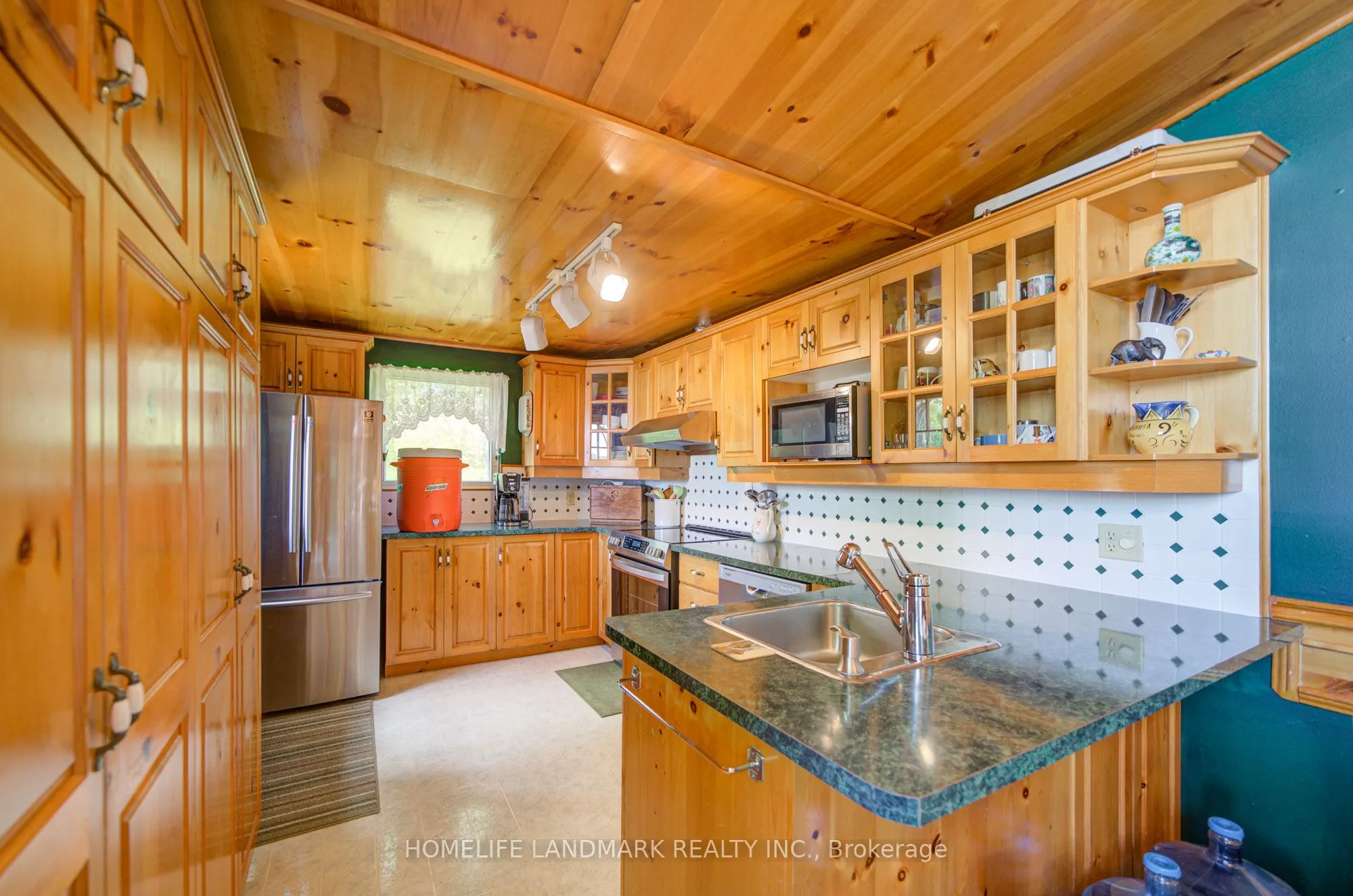 1093 Cooper Point Road #8