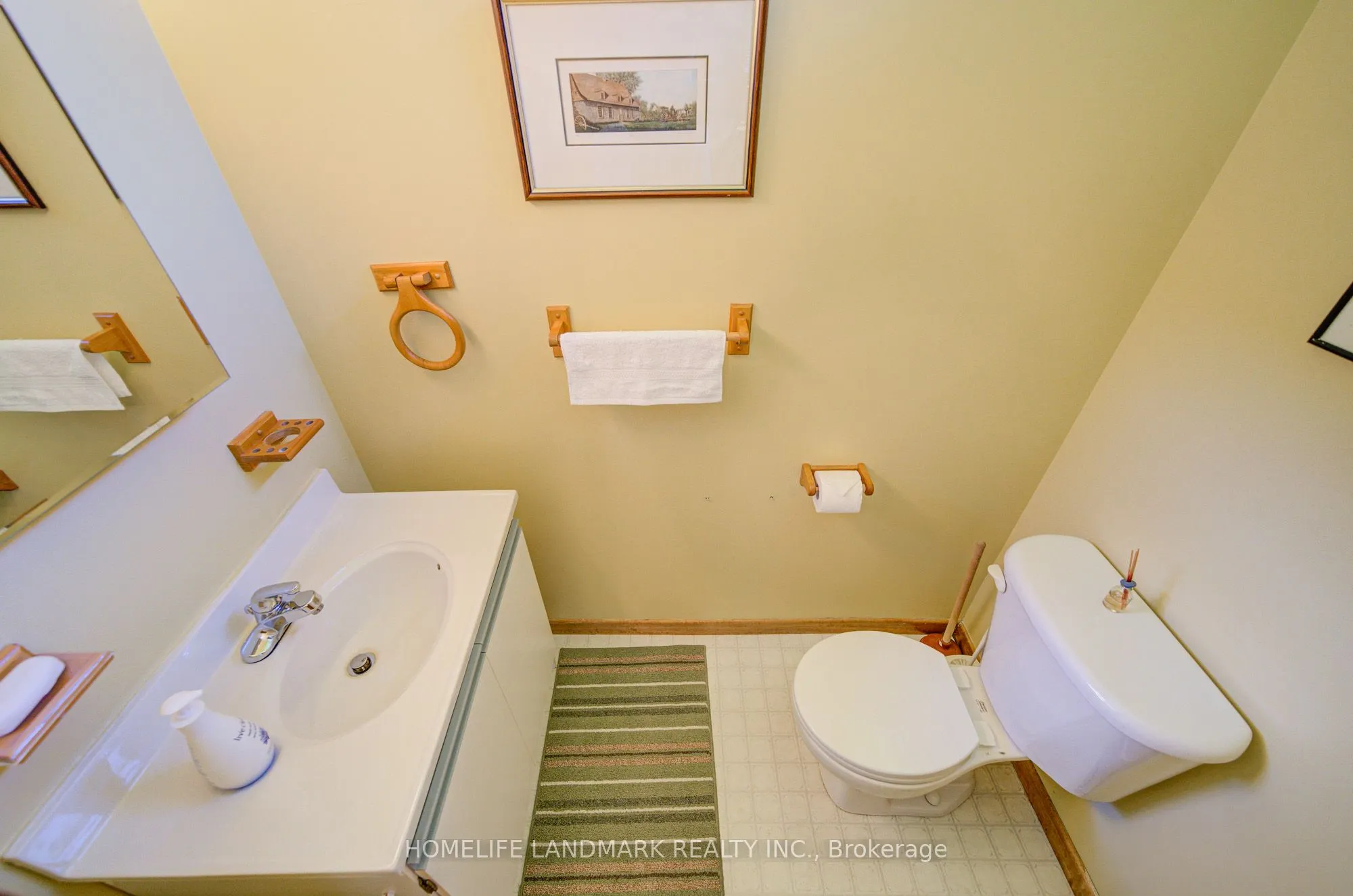 1093 Cooper Point Road #8