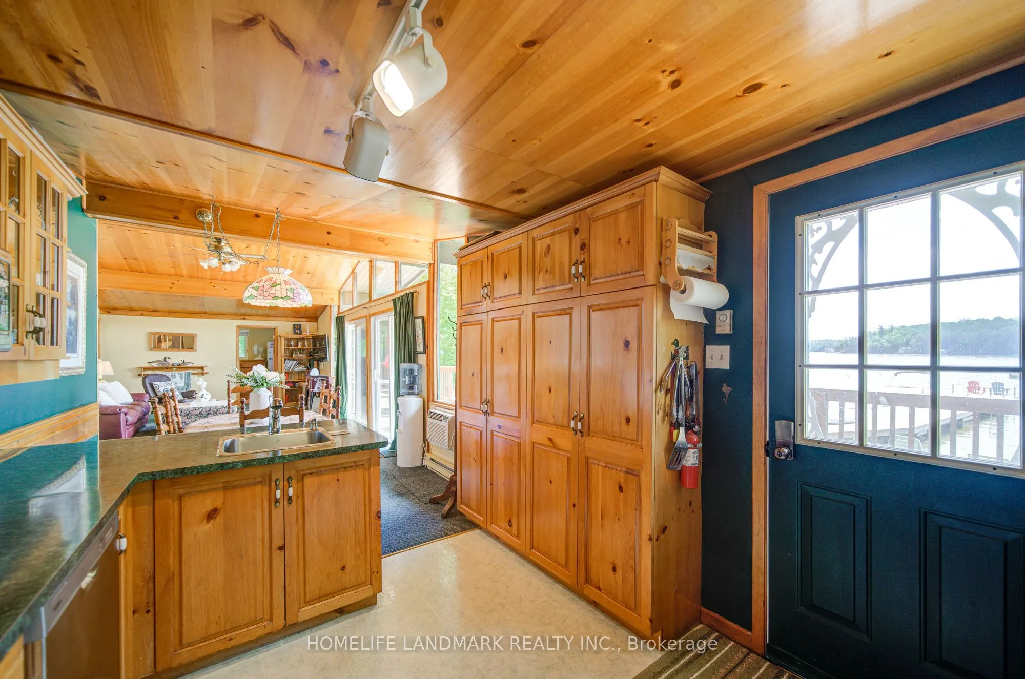 1093 Cooper Point Road #8