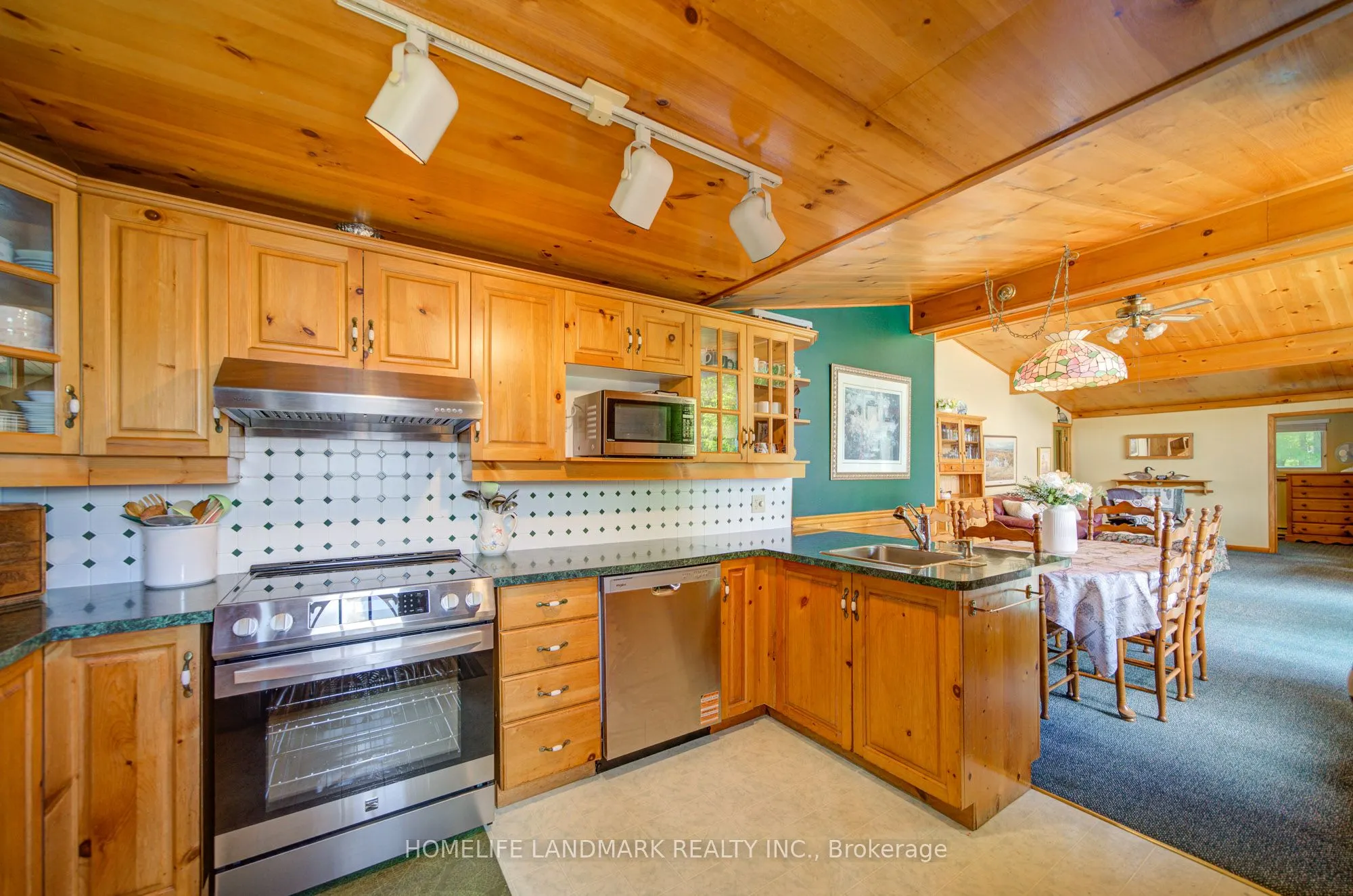 1093 Cooper Point Road #8