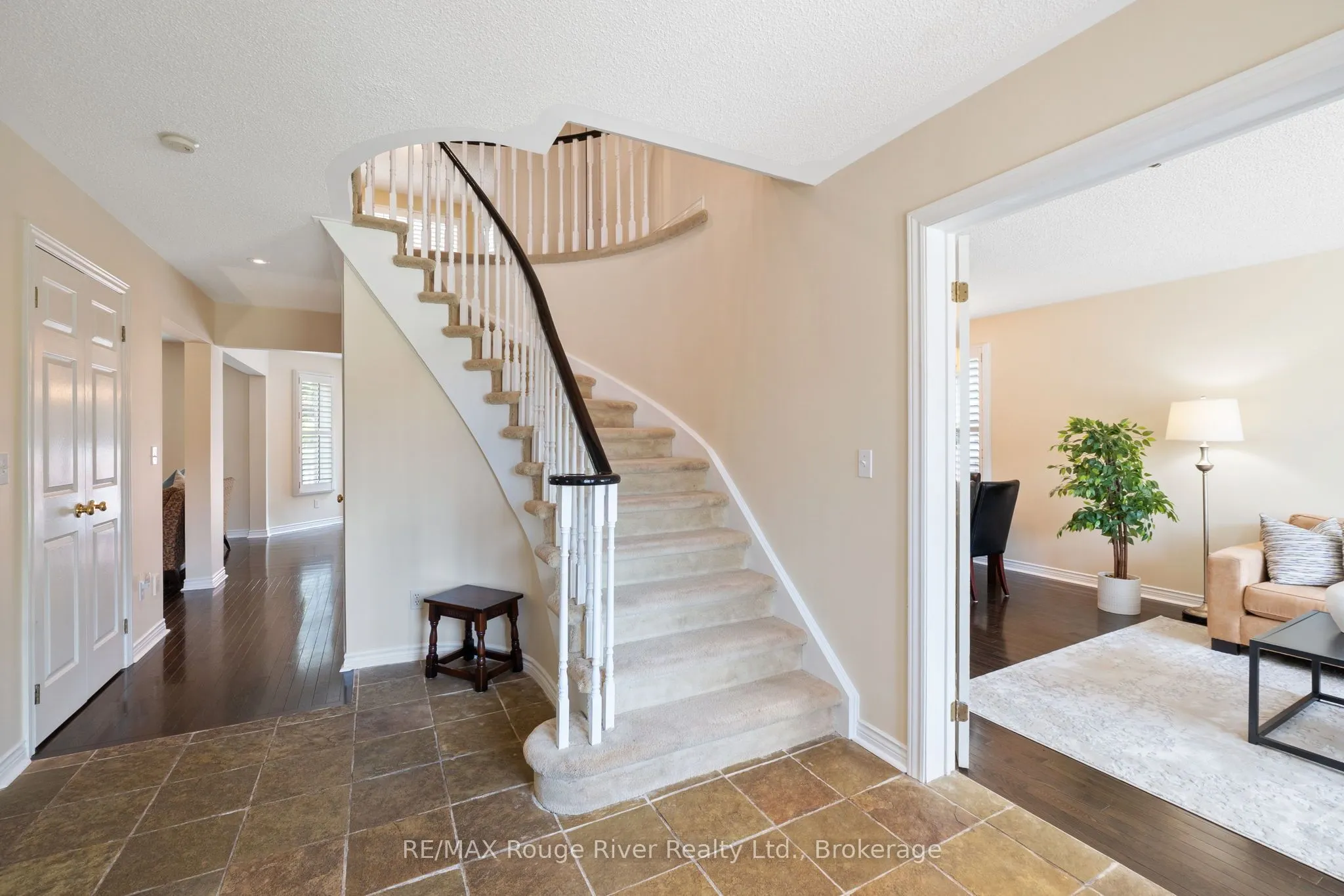 60 Weller Court