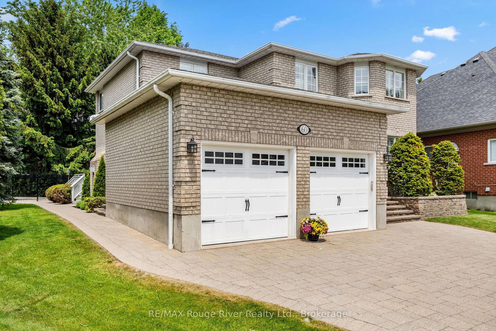 60 Weller Court