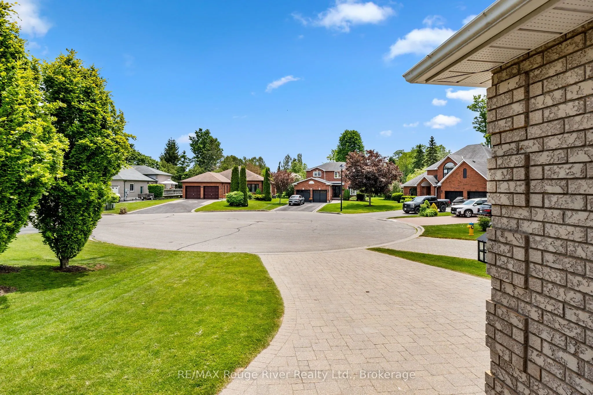 60 Weller Court