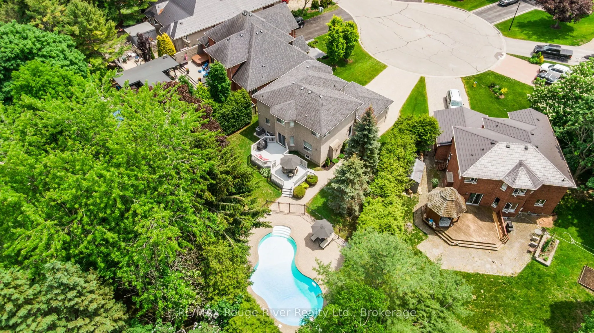 60 Weller Court