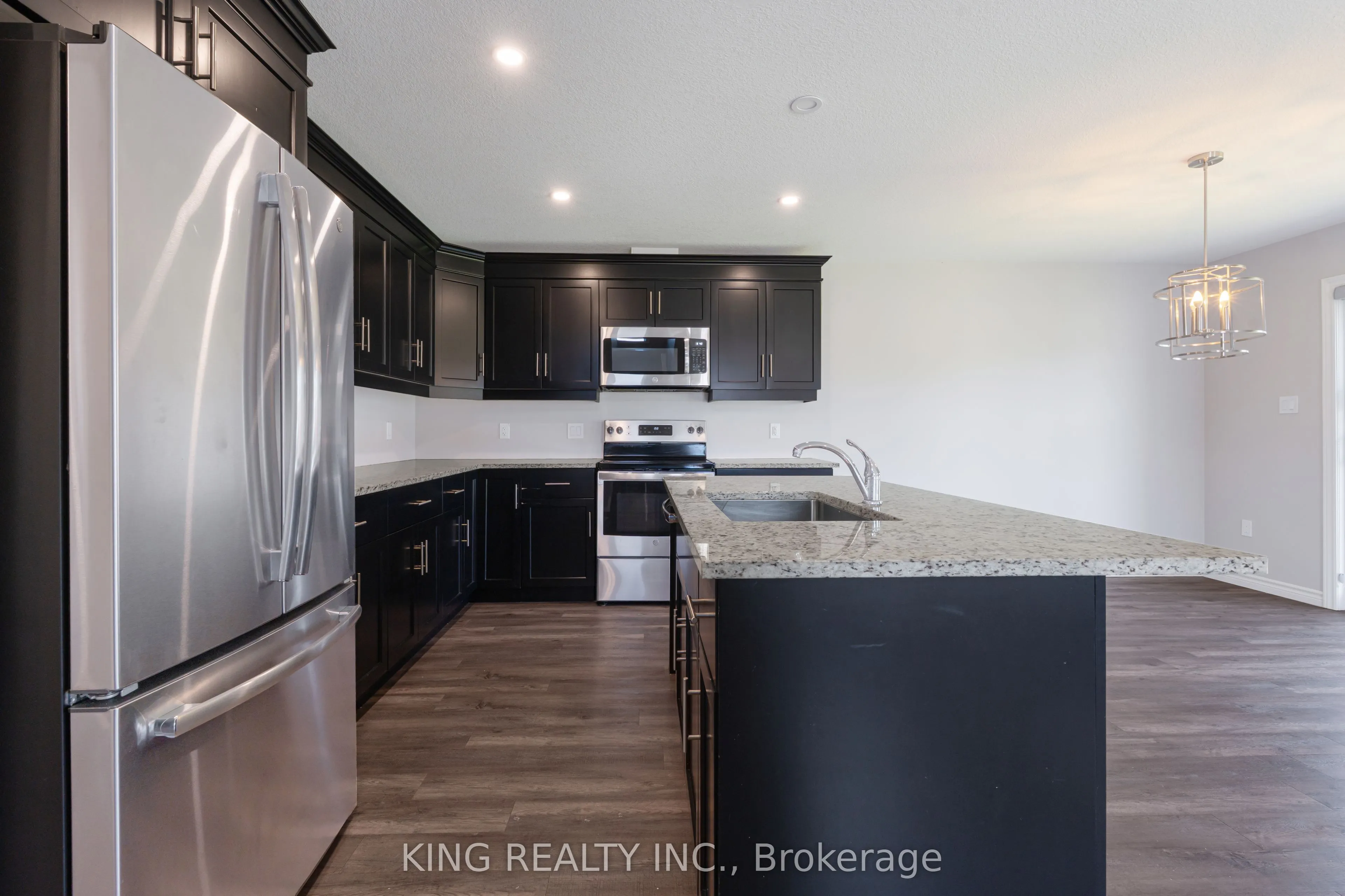 28 MINLER Street #1