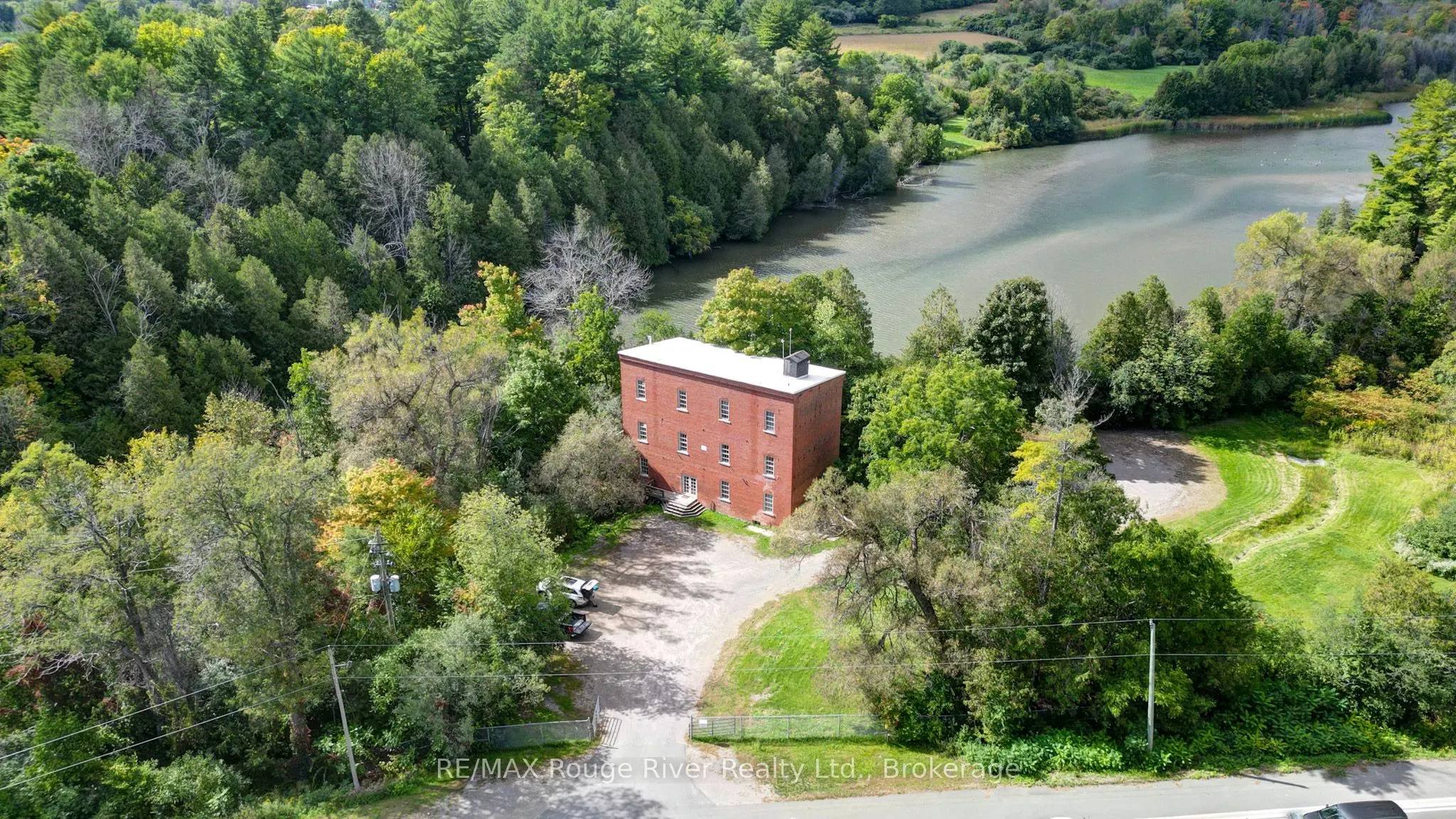 4476 County Road 10 Road #1st Floor