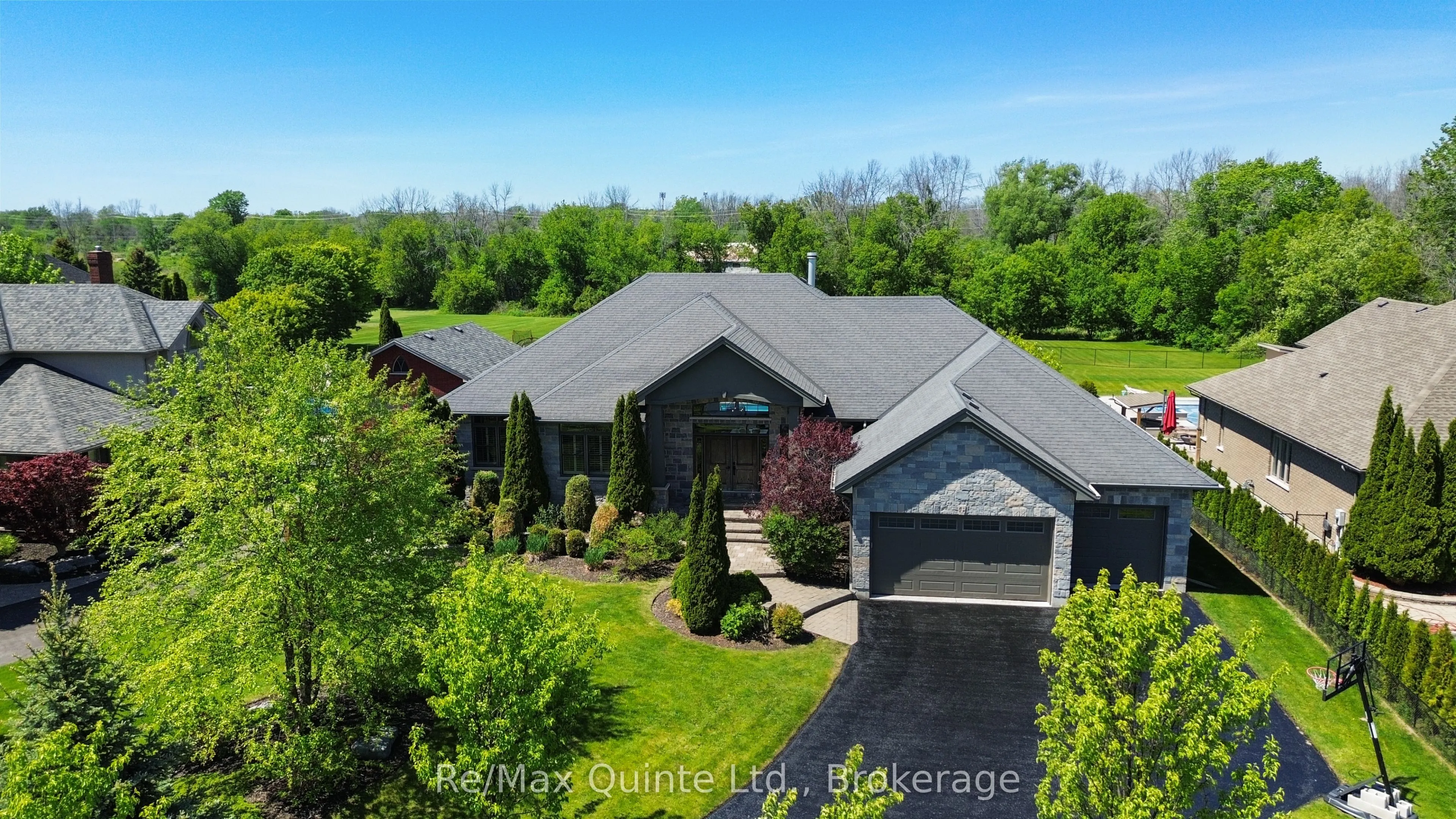 54 Settlers Landing Drive