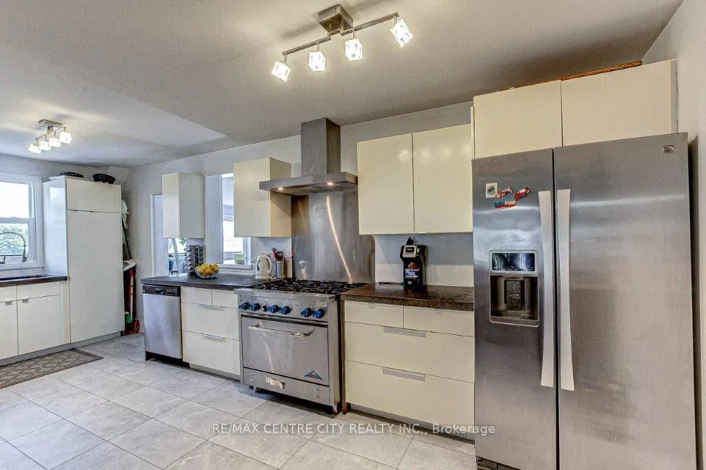 465 Ashland Avenue