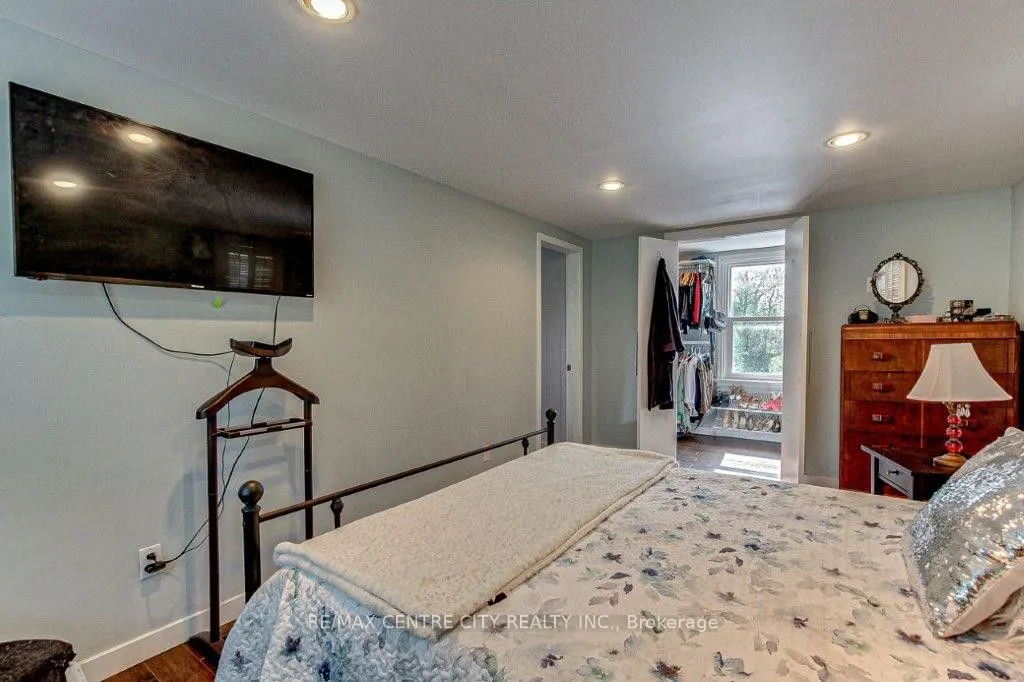 465 Ashland Avenue